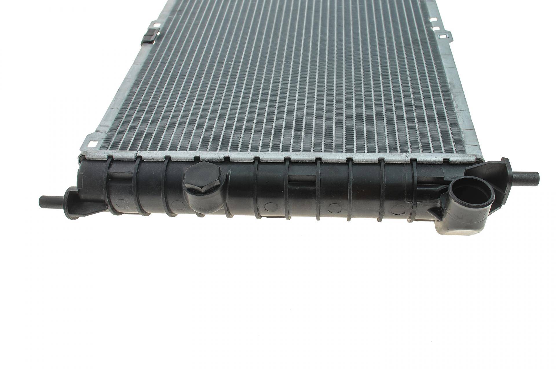 Радіатор охолодження Opel Astra F 1.7 TD 94-99