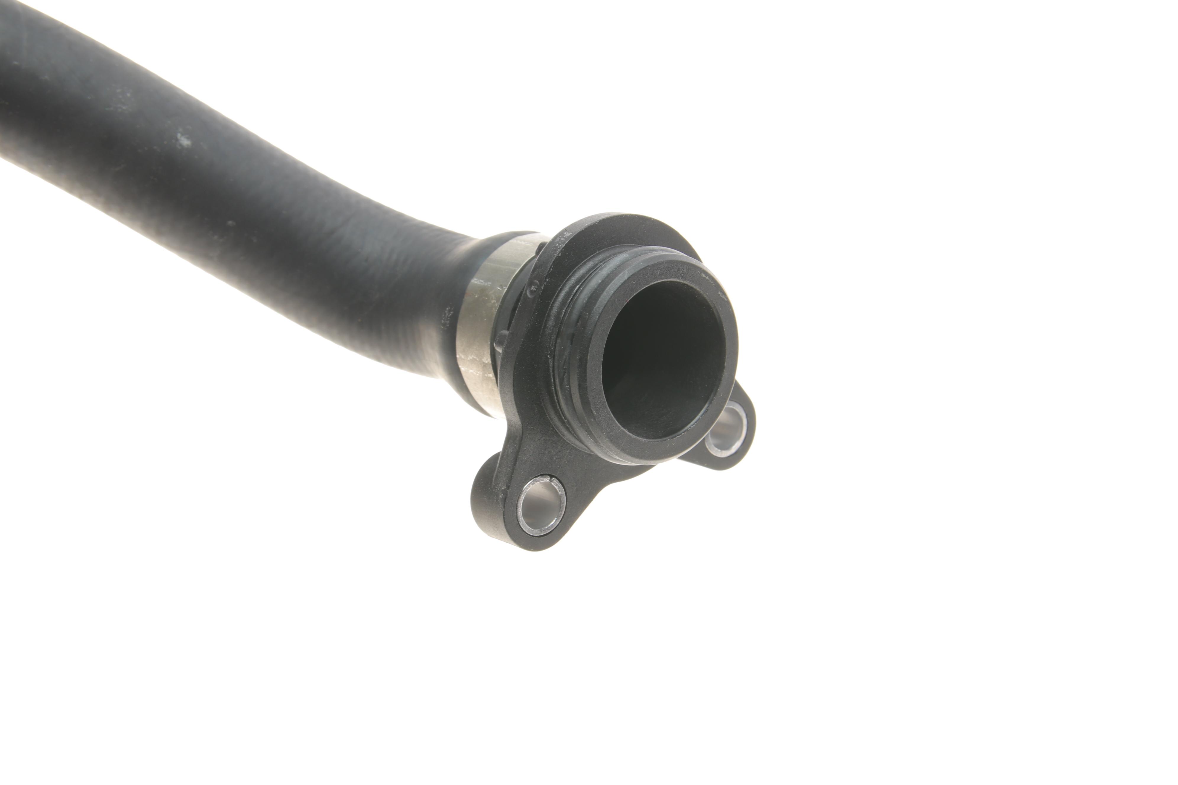 Патрубок радіатора BMW X5 (F15/F85)/X6 (F16/F86) 13-19