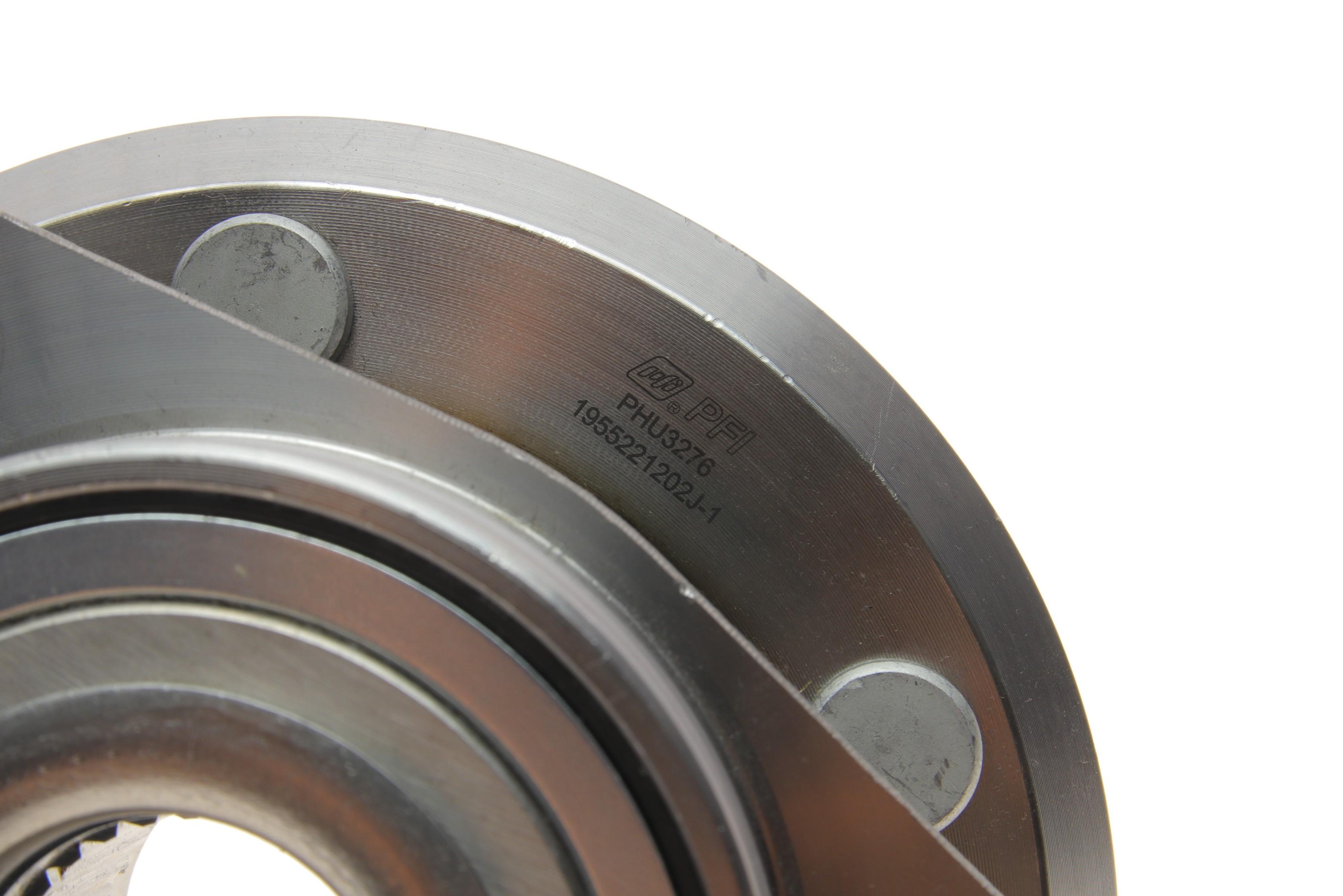 Підшипник маточини (передньої) Chevrolet Captiva/Opel Antara 2.0D/2.4-3.2 06- (31.7x151x65.4)