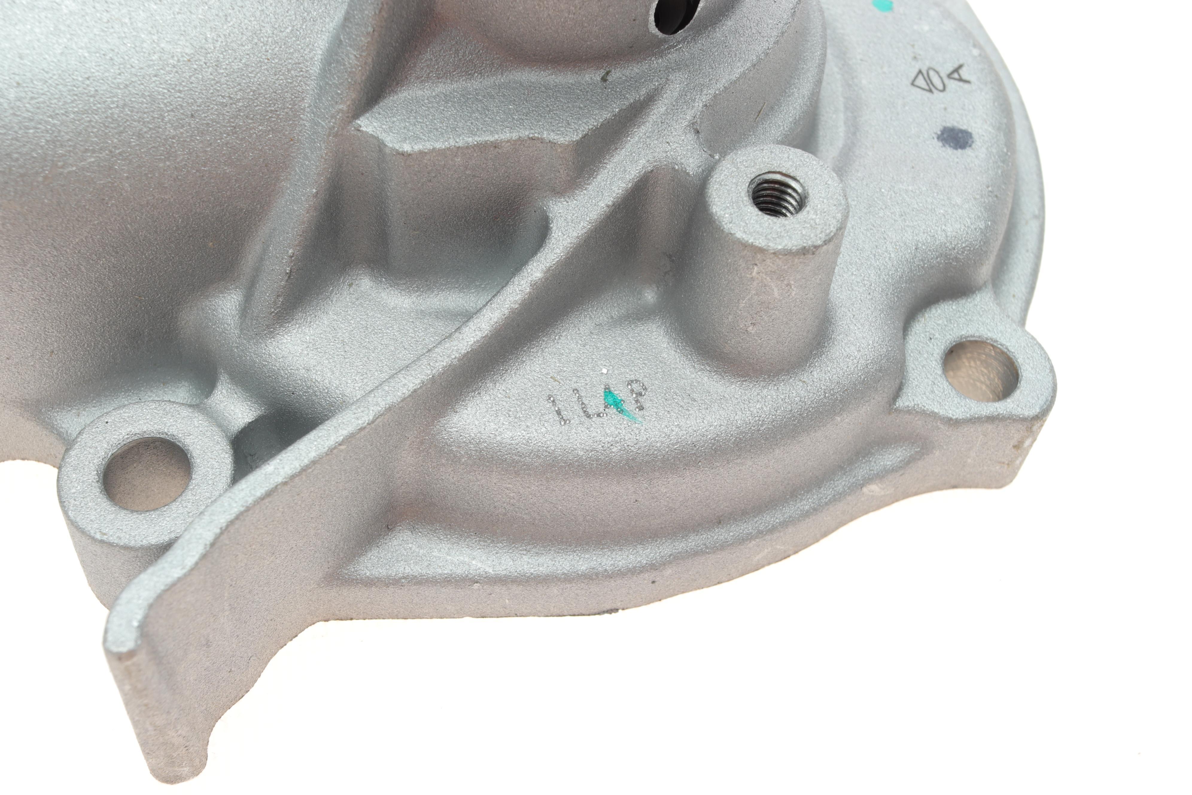 Помпа води Mitsubishi Lancer VI/VII 2.0 98-13/Outlander I 2.0 02-07