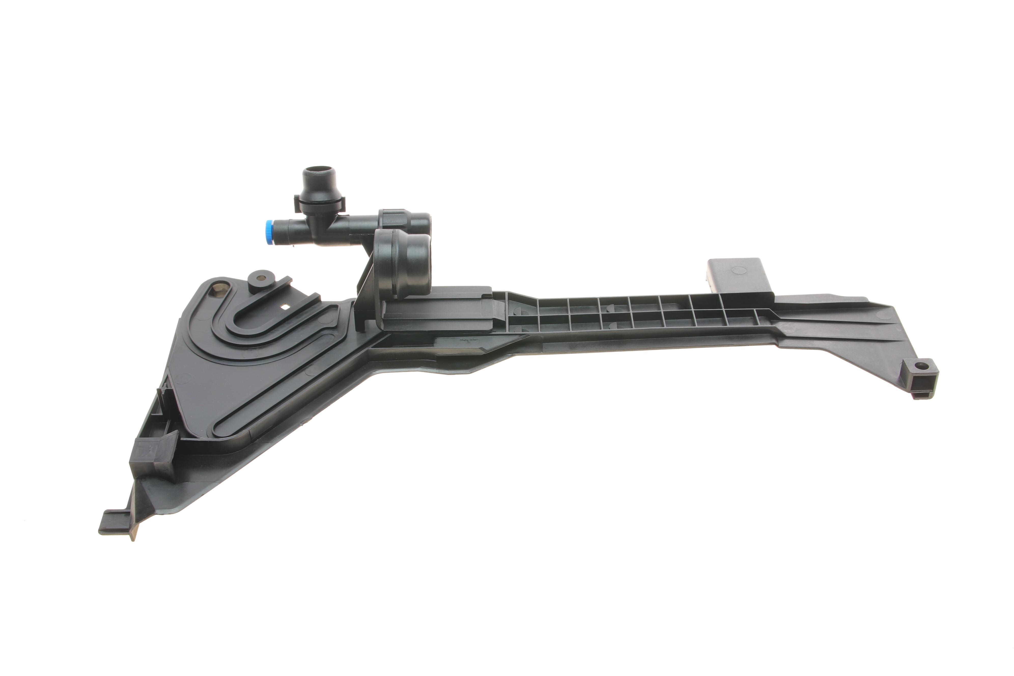 Кронштейн радіатора BMW 3 (E46) 98-05 (МКПП)