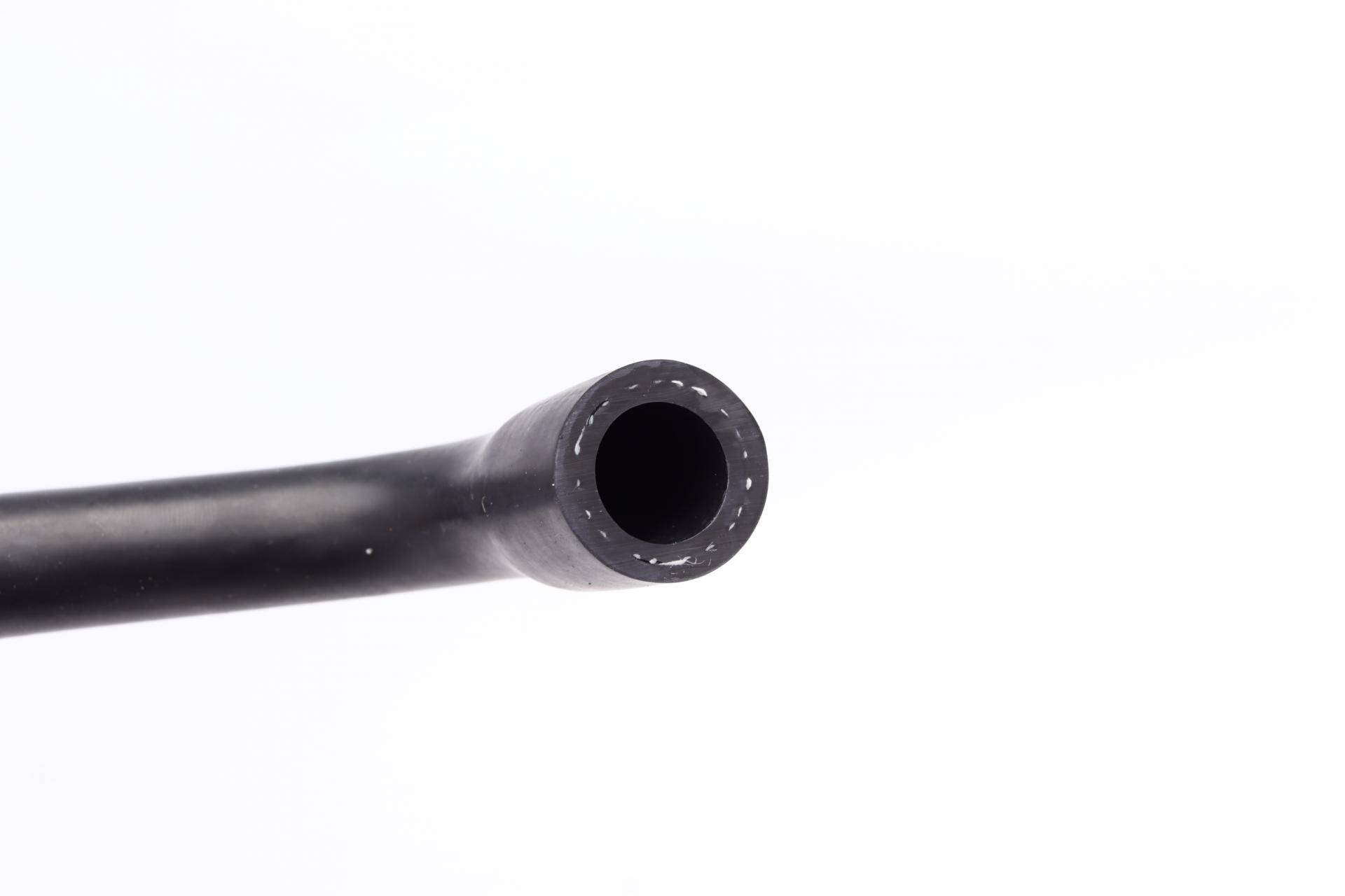 Патрубок системи охолодження BMW 3 (E36/E46) 1.6-1.8 i 91-05