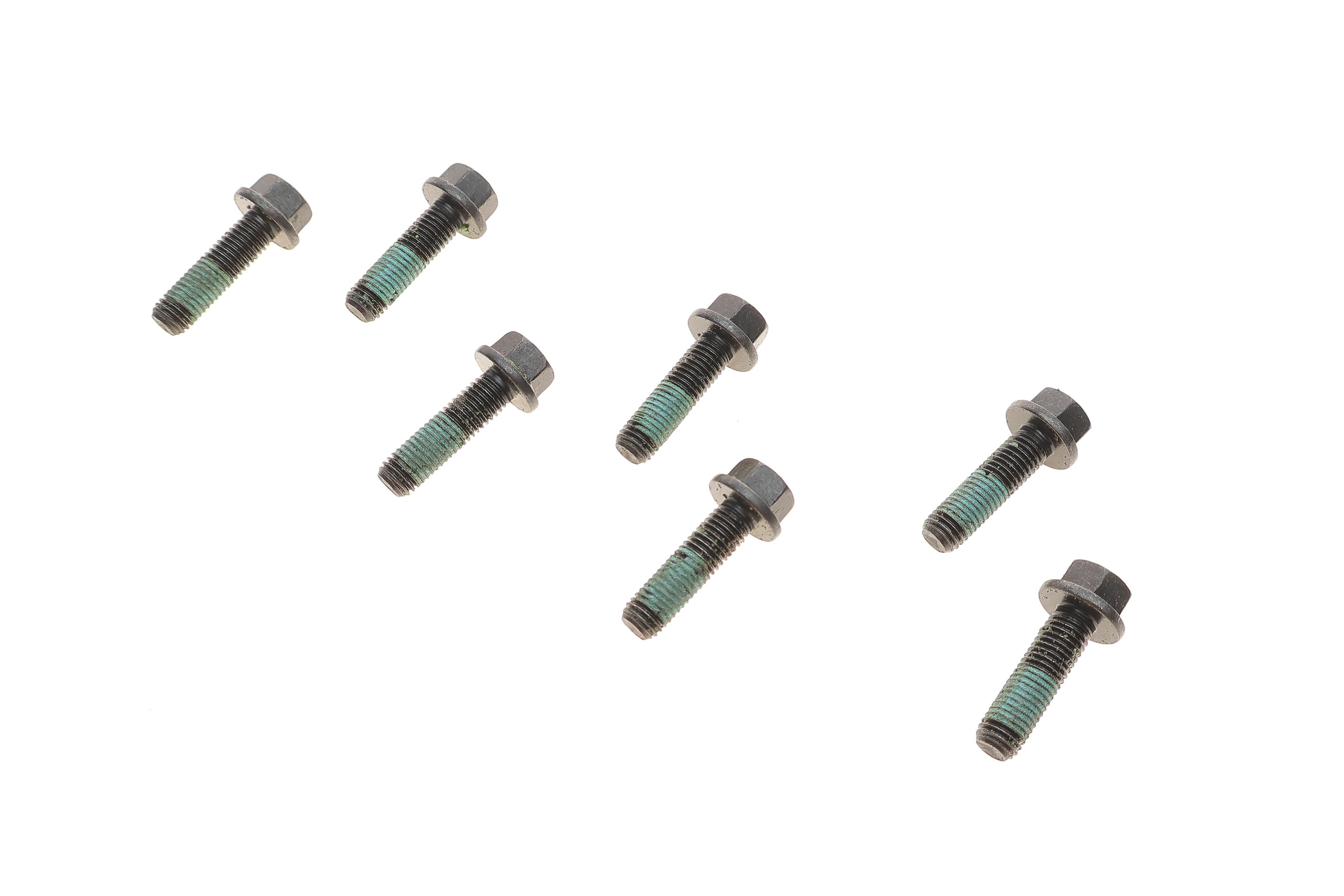 Помпа води Volvo C30/C70/S40/S60/S80/V40/V50/V60/V70/XC60/XC70/XC90 2.0/2.4/2.4D/3.0 T6 D3/D4/D5 01-