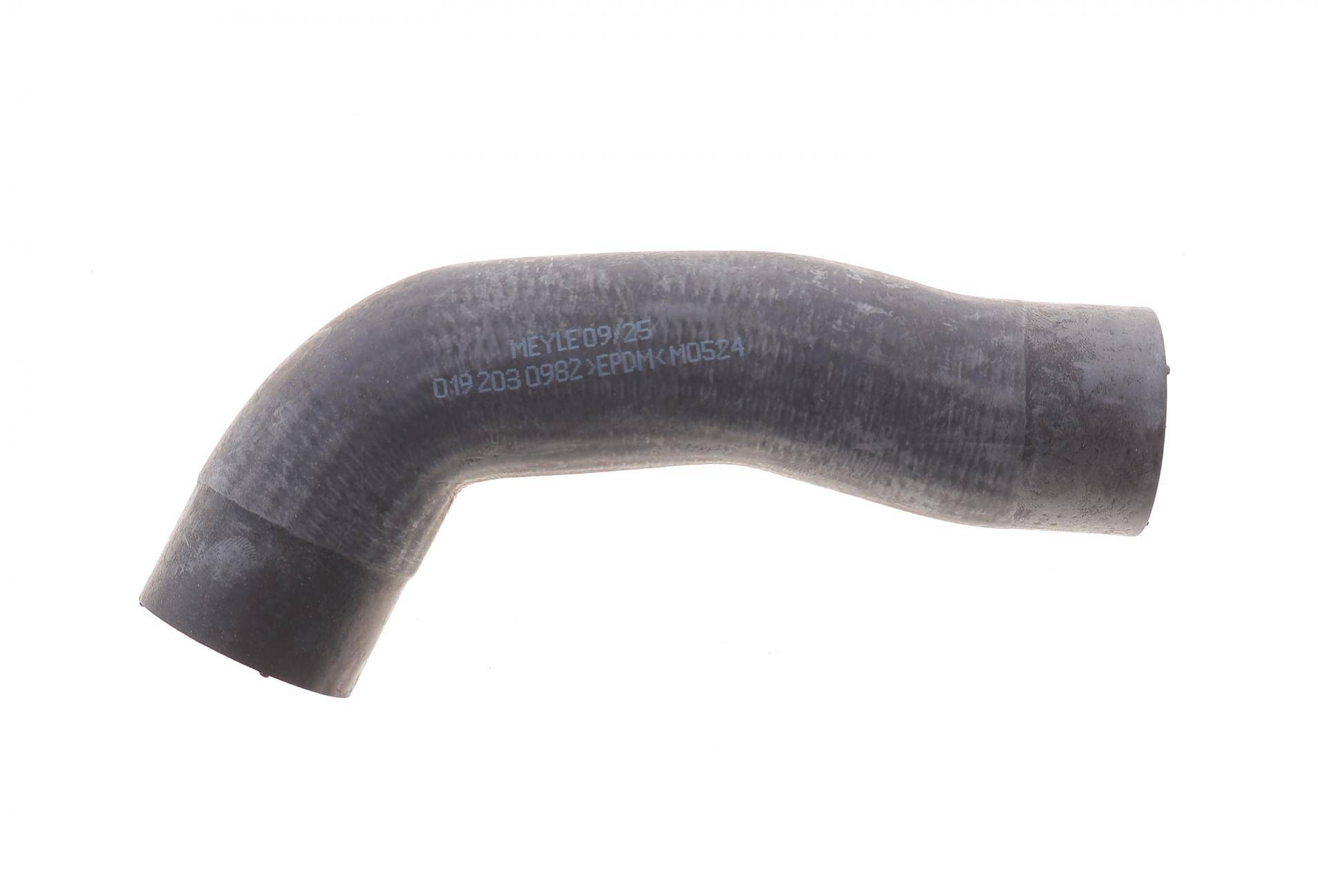 Патрубок системи охолодження MB E-class (W124/W210)