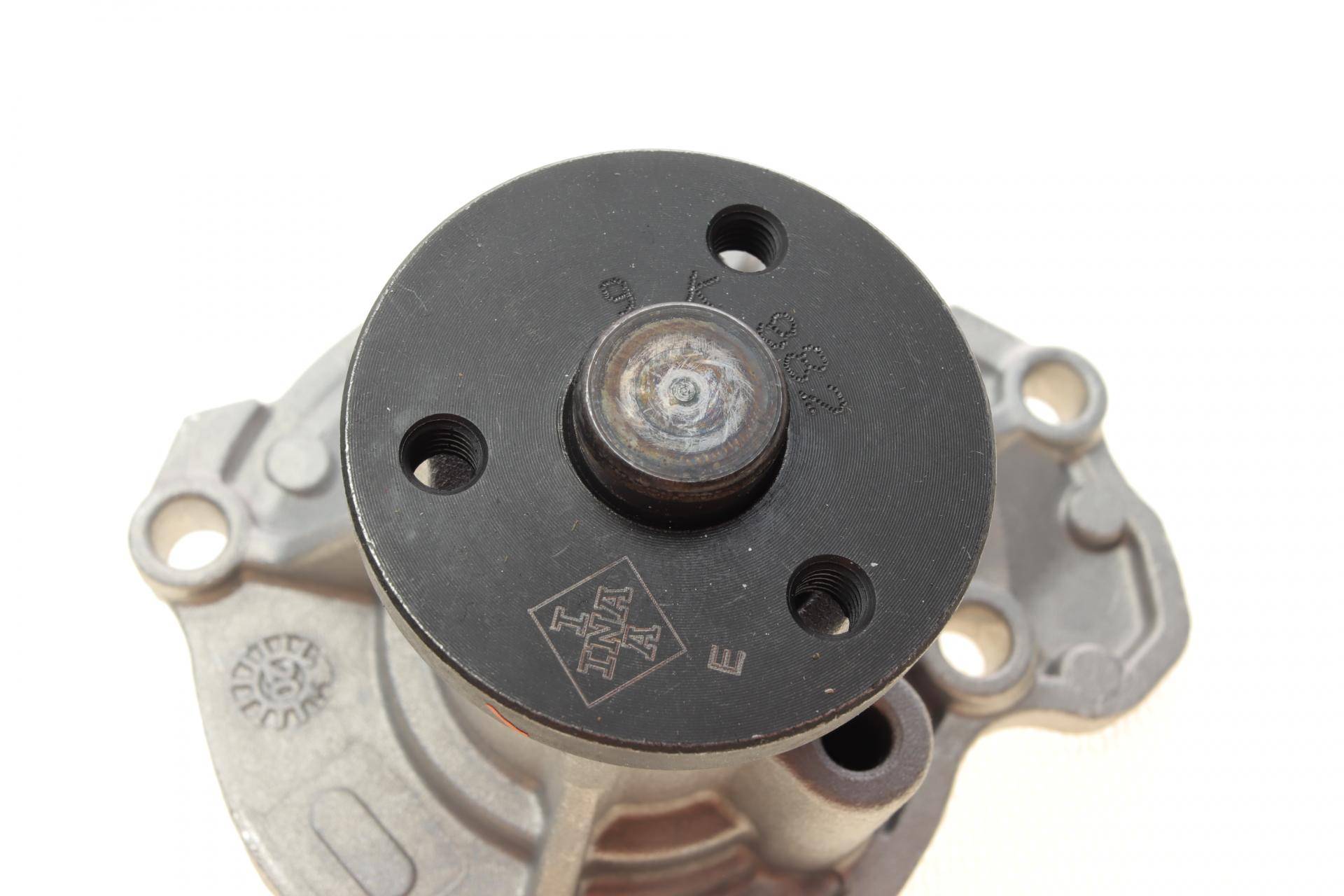 Помпа води Nissan Micra III 1.0 16V/1.2 16V/1.3/1.4 16V 03-/Примітка 1.4 06-12