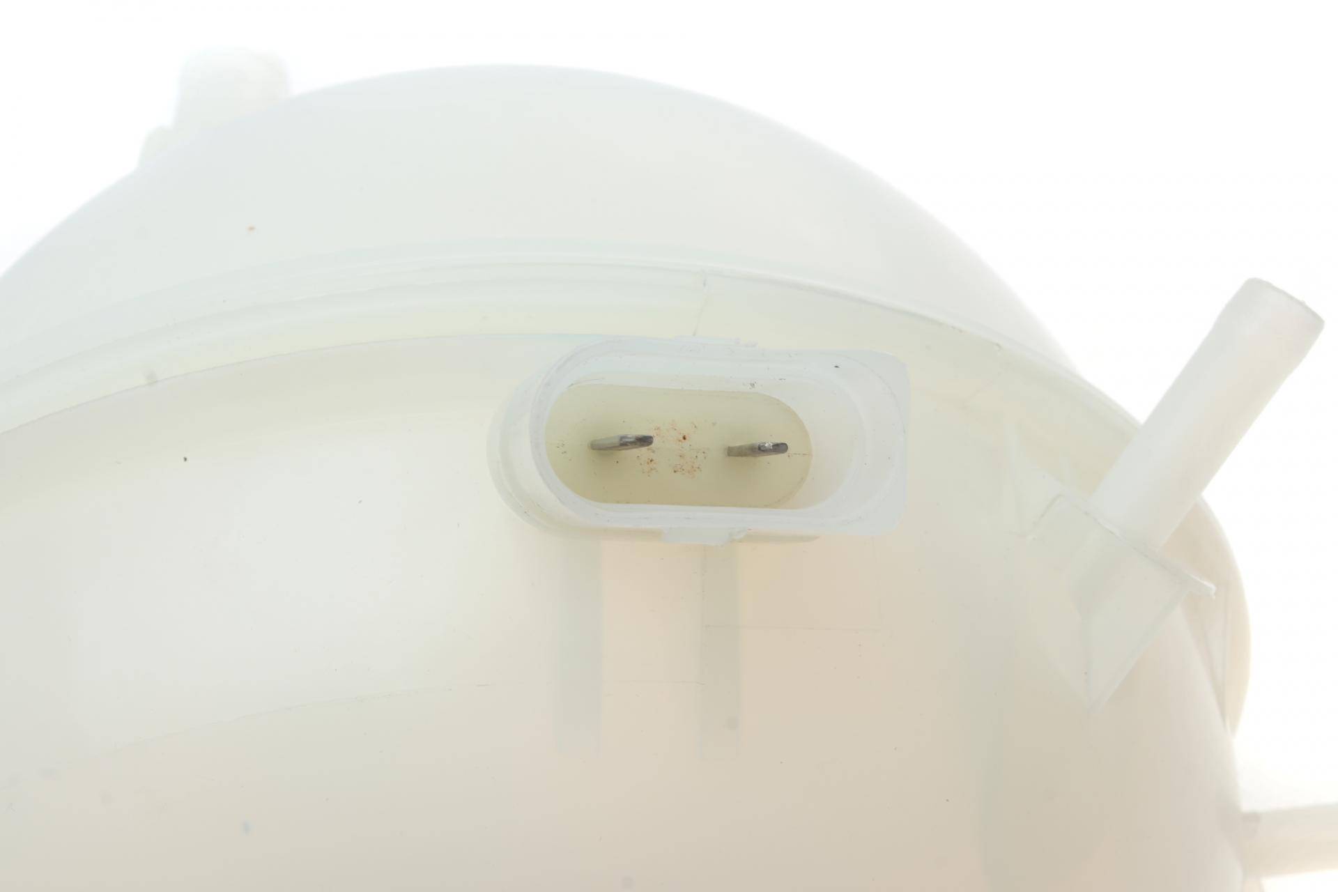 Бачок розширювальний VW T5/T6 03-19