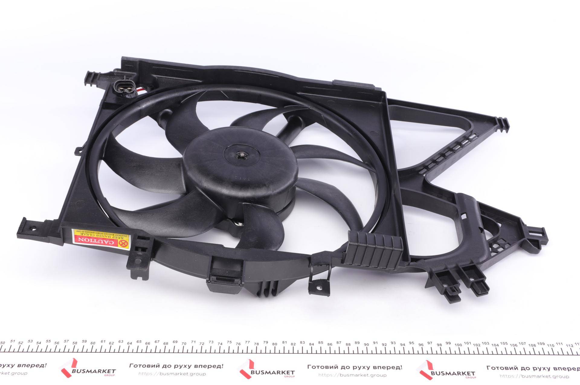 Вентилятор радіатора Opel Combo 01- (з дифузором)