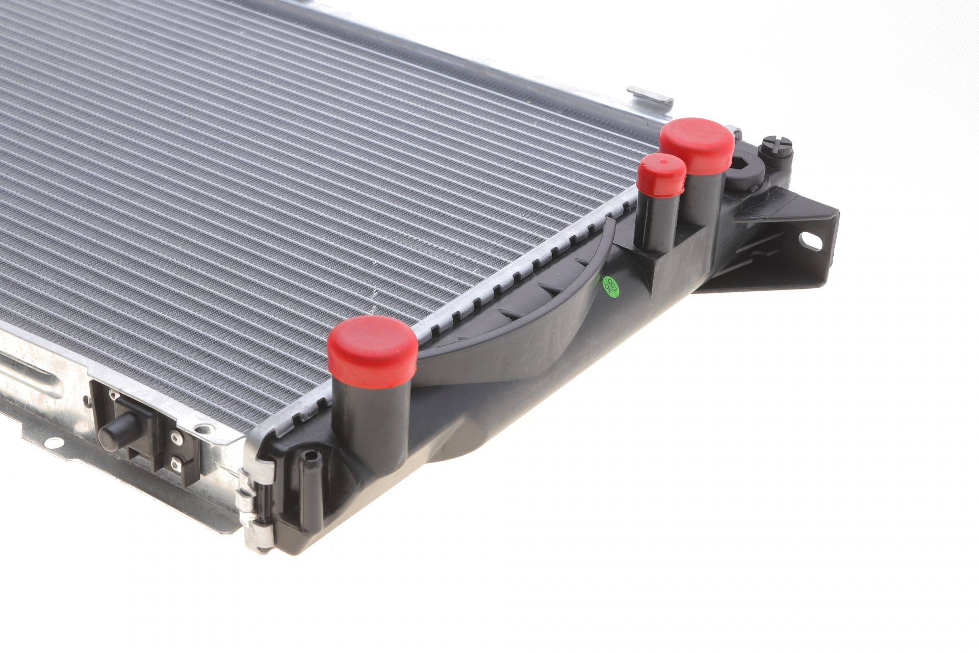 Радіатор охолодження Audi 80/Coupe 1.9D/2.0 89-96