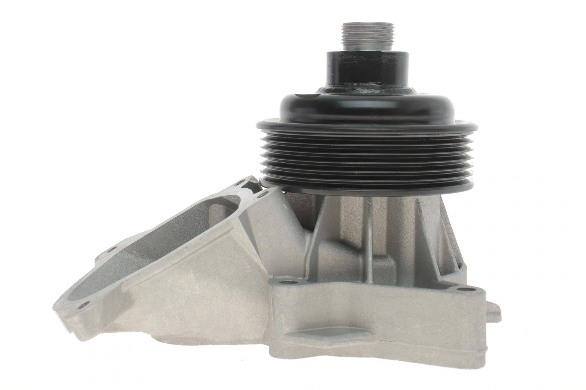 Помпа води BMW 3/5/7/X5 320d/330d/330xd/330Cd/520d/730d/730Ld/3.0d 01-08 (R/B) (6 лоп.) (6 кан.)