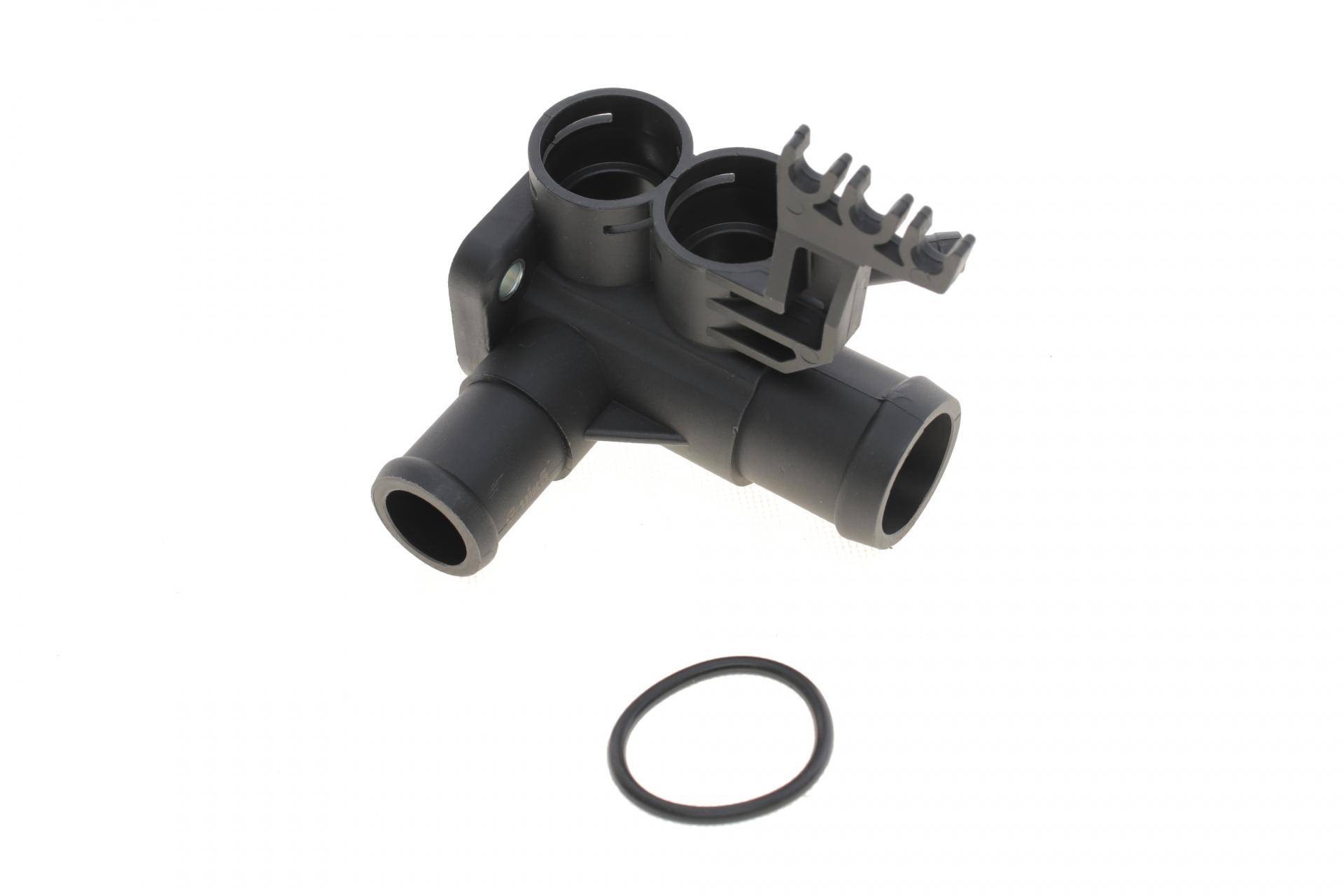 Фланець системи охолодження VW Caddy II/Golf III-IV/Passat/Polo/Sharan 1.6/1.8/2.0 88-10