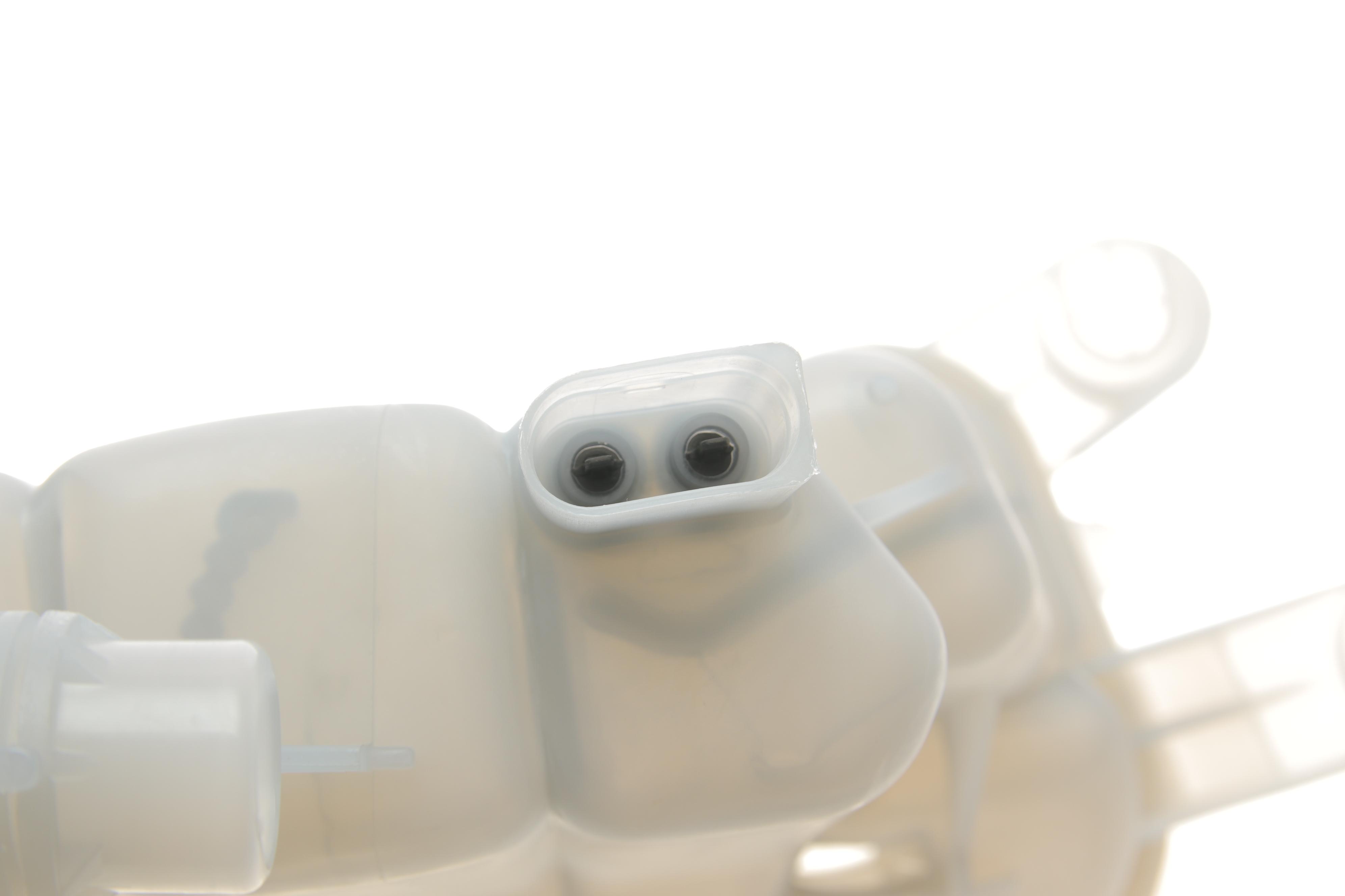 Бачок розширювальний Audi A4/A5/Q5 1.8/2.0 TDI/TFSI 07-17