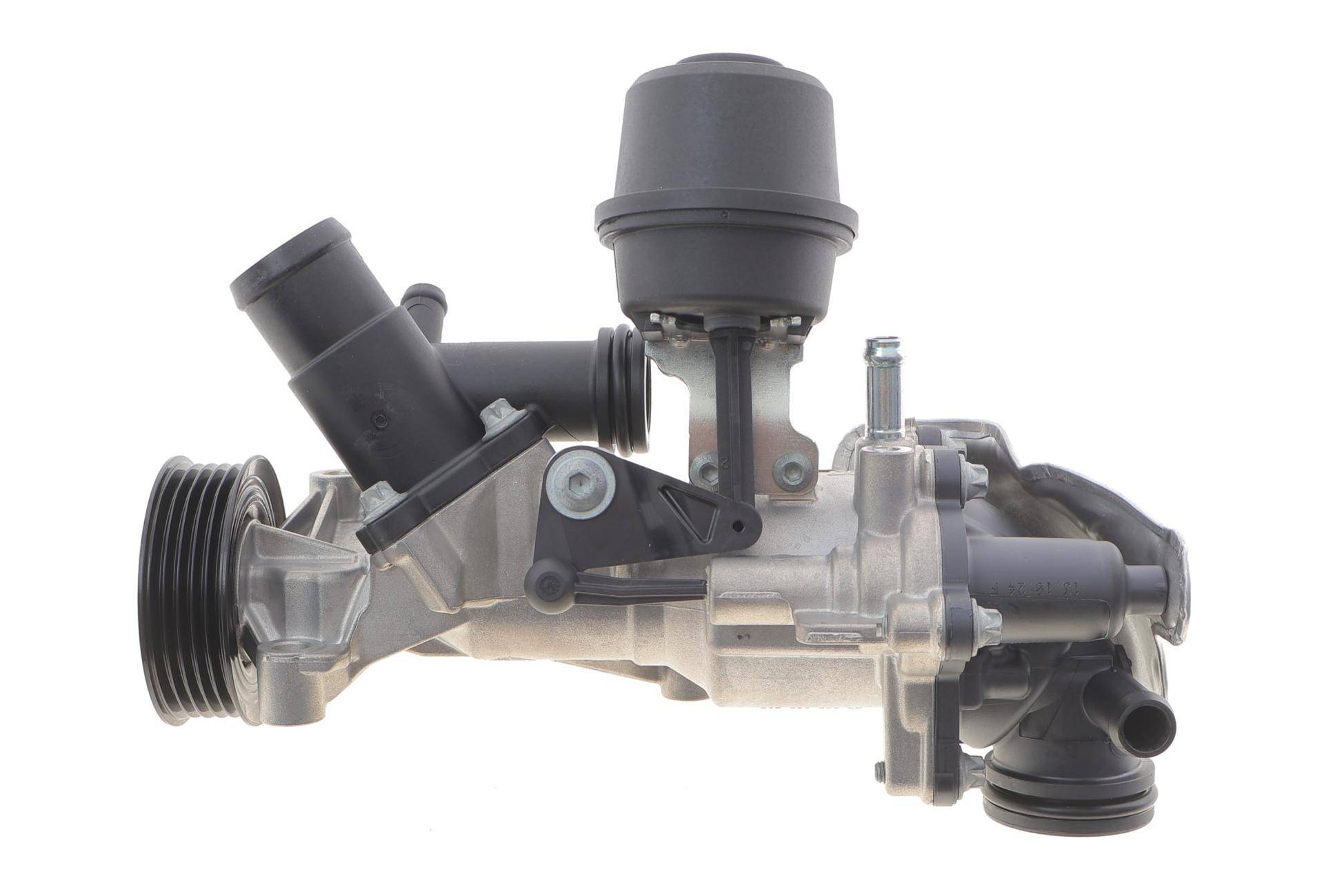 Помпа води MB A-class (W176)/B-class (W246/S242) 1.6/2.0 11-