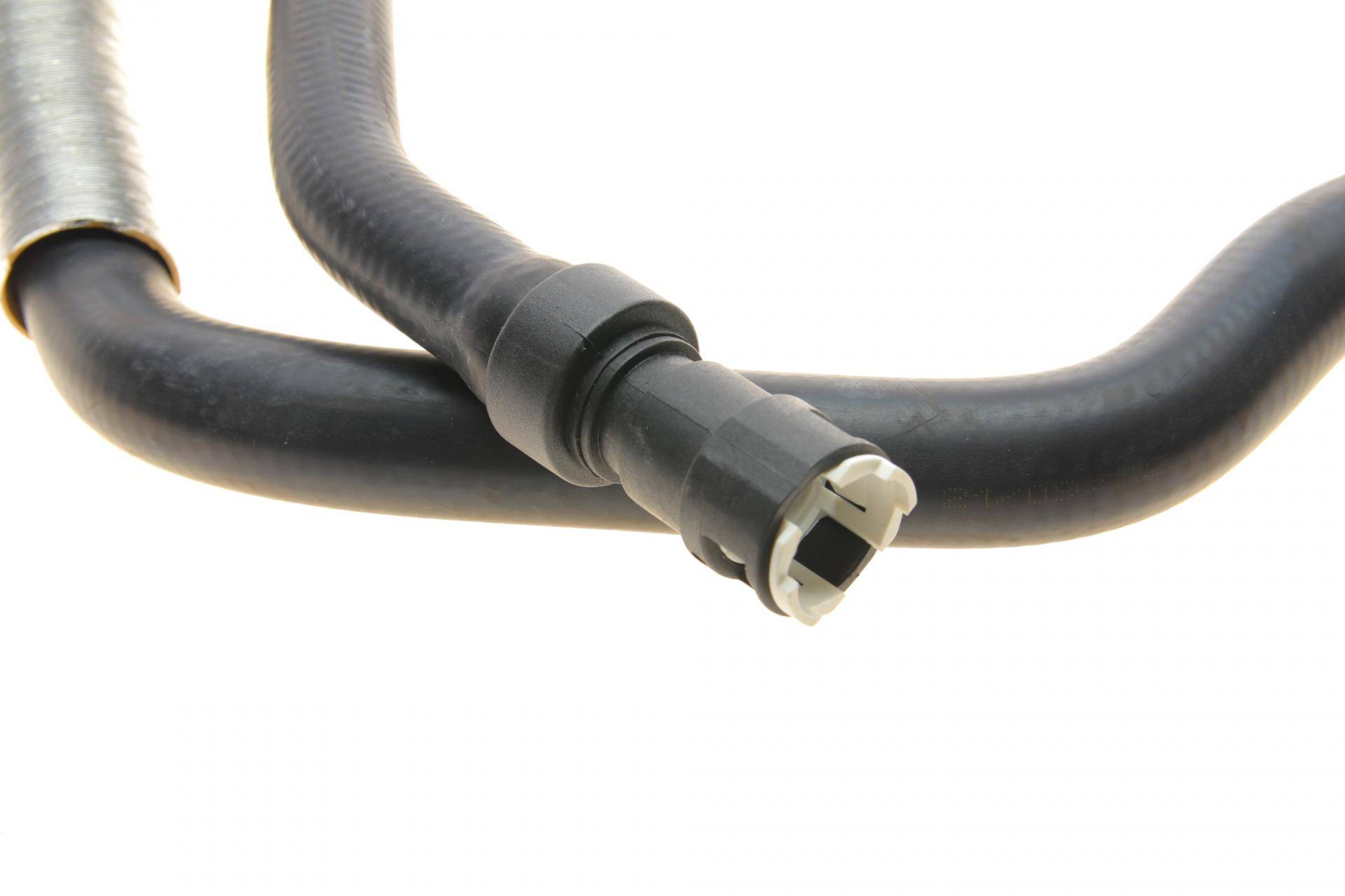 Патрубок системи охолодження Ford Transit 2.0D 00-06