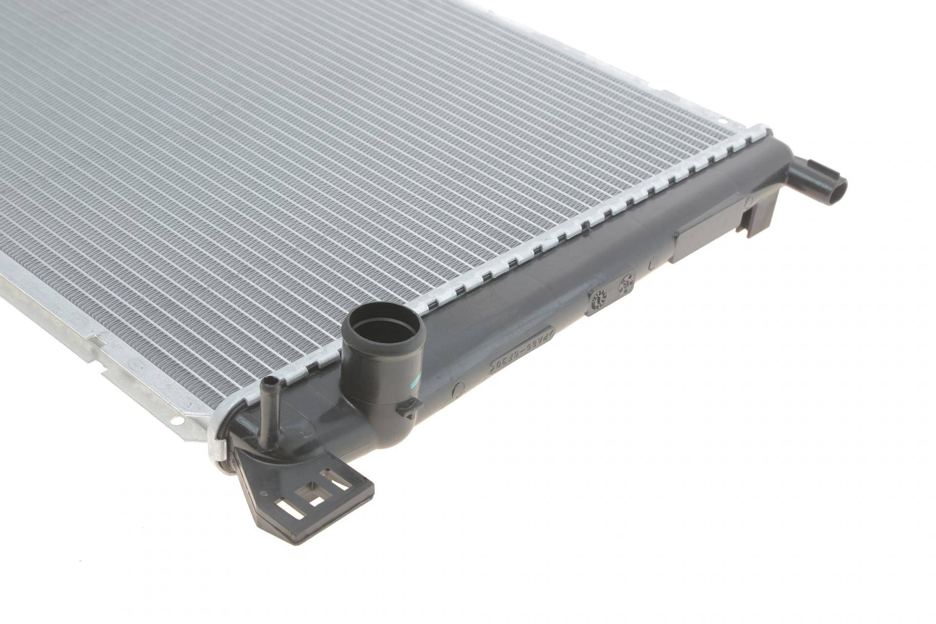 Радіатор охолодження Mini Cooper/One 07-14 (N16/1N8)