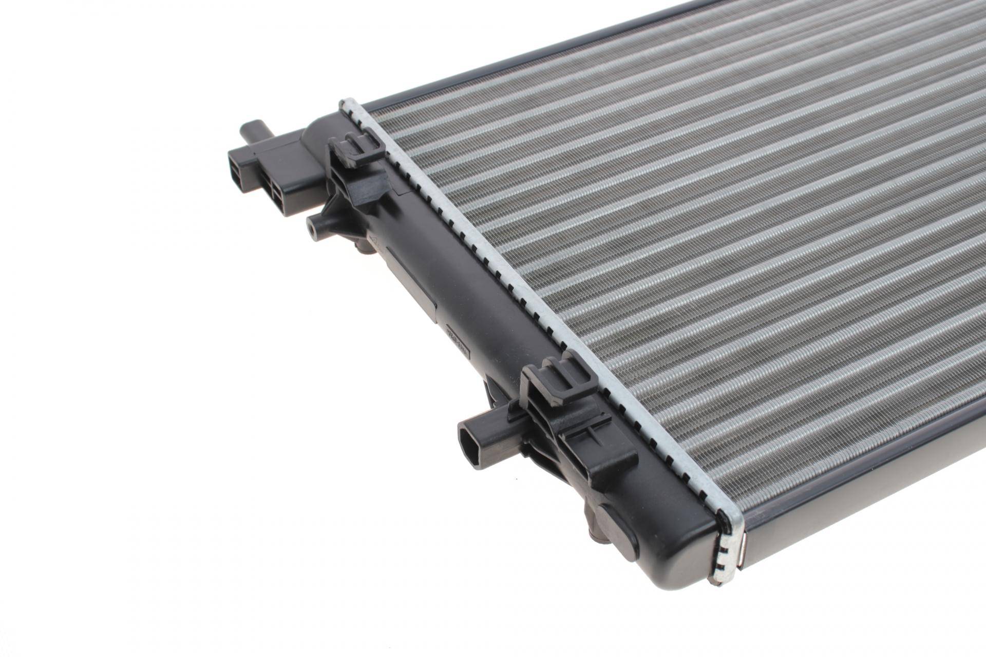 Радіатор охолодження Skoda Fabia/Rapid/Roomster/VW Polo 06- (Економ-клас)