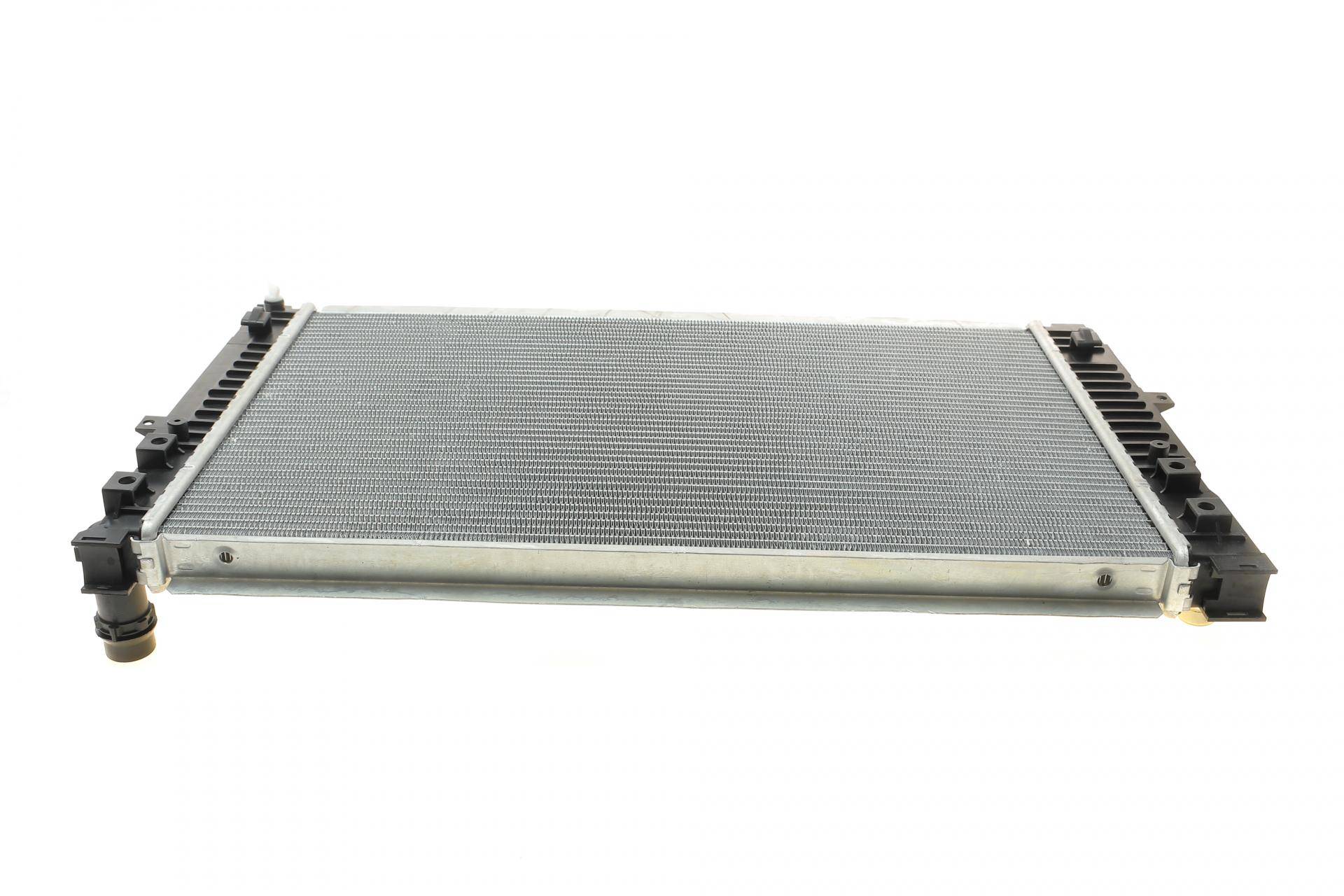 Радіатор охолодження Audi A4/A6/VW Passat 1.6-1.8T/1.9TDI 94-05