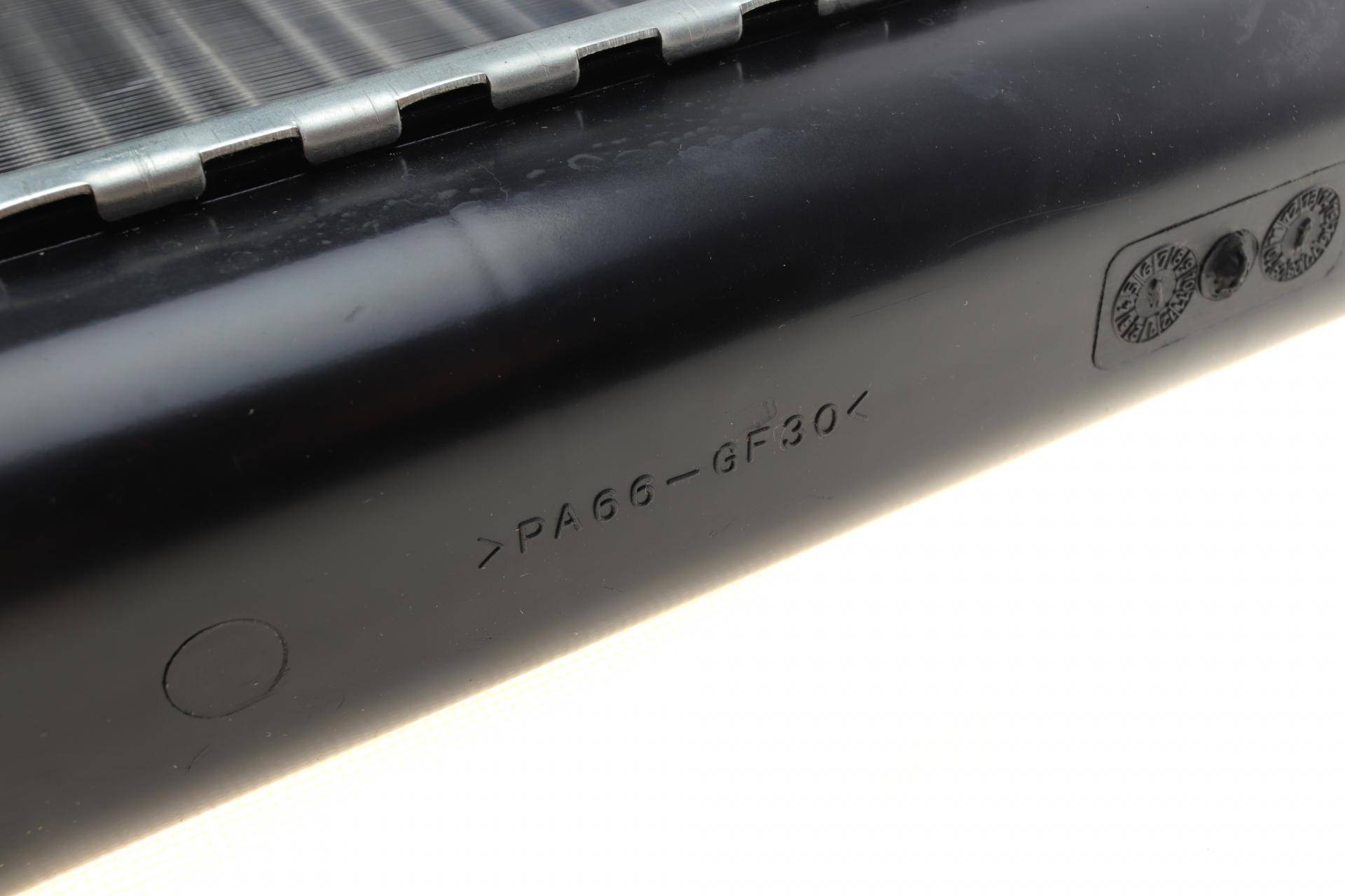 Радіатор охолодження Renault Kangoo 1.9D 97- (-AC)