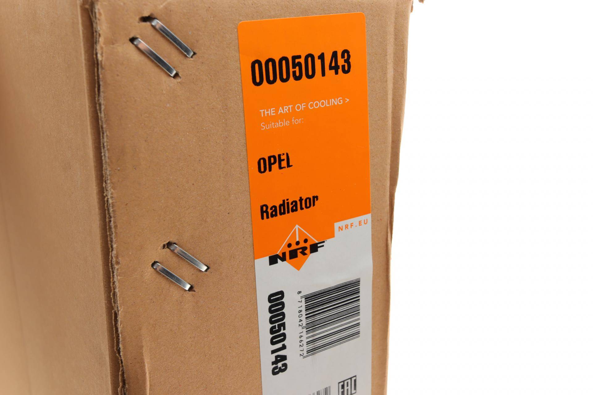 Радіатор охолодження Opel Astra/Zafira 1.6 07-15