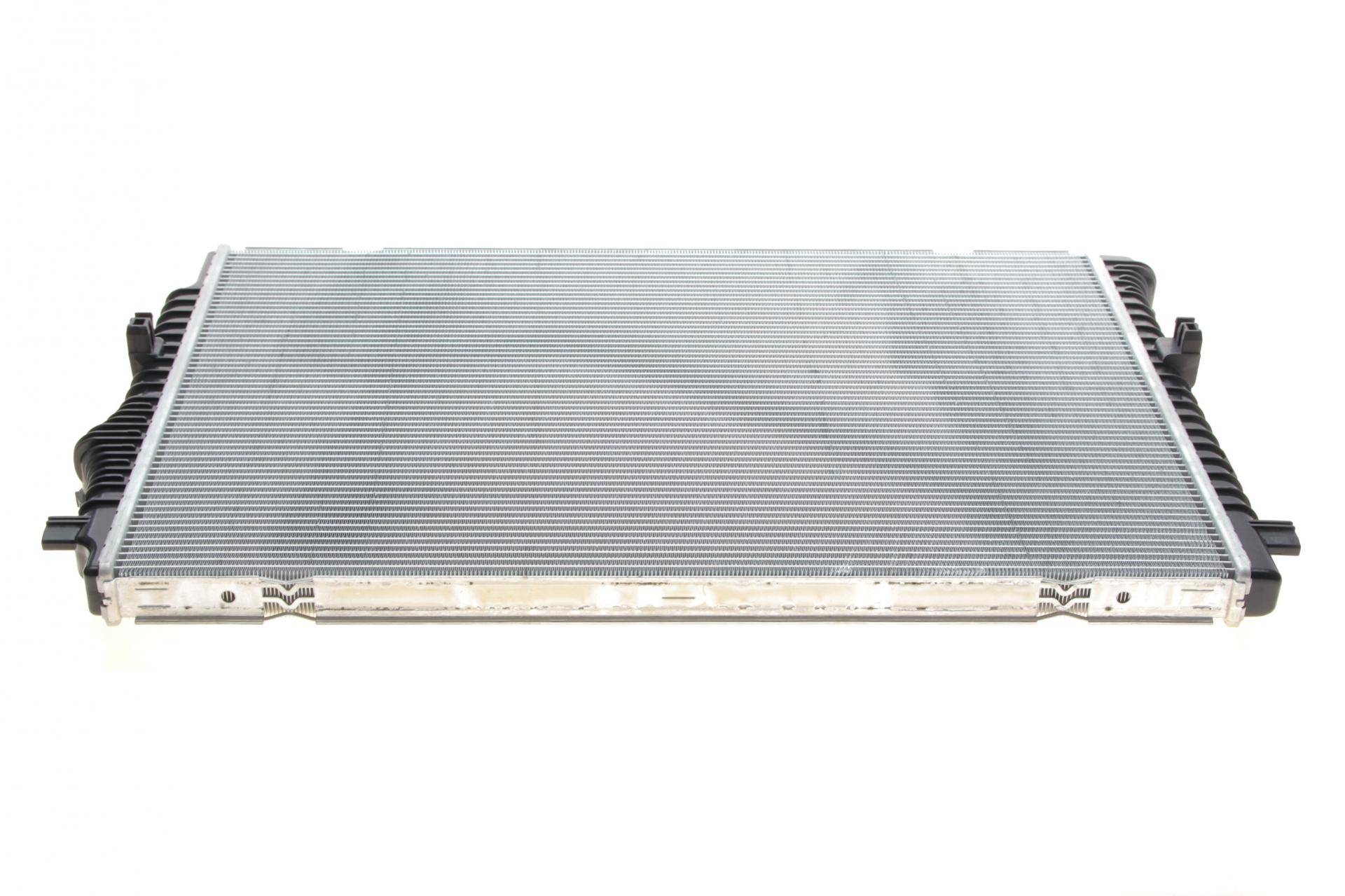 Радіатор охолодження Audi A3/Q3/Seat Leon/Skoda Kodiaq/Octavia 2.0TDI 12-/VW Golf/Passat 14-