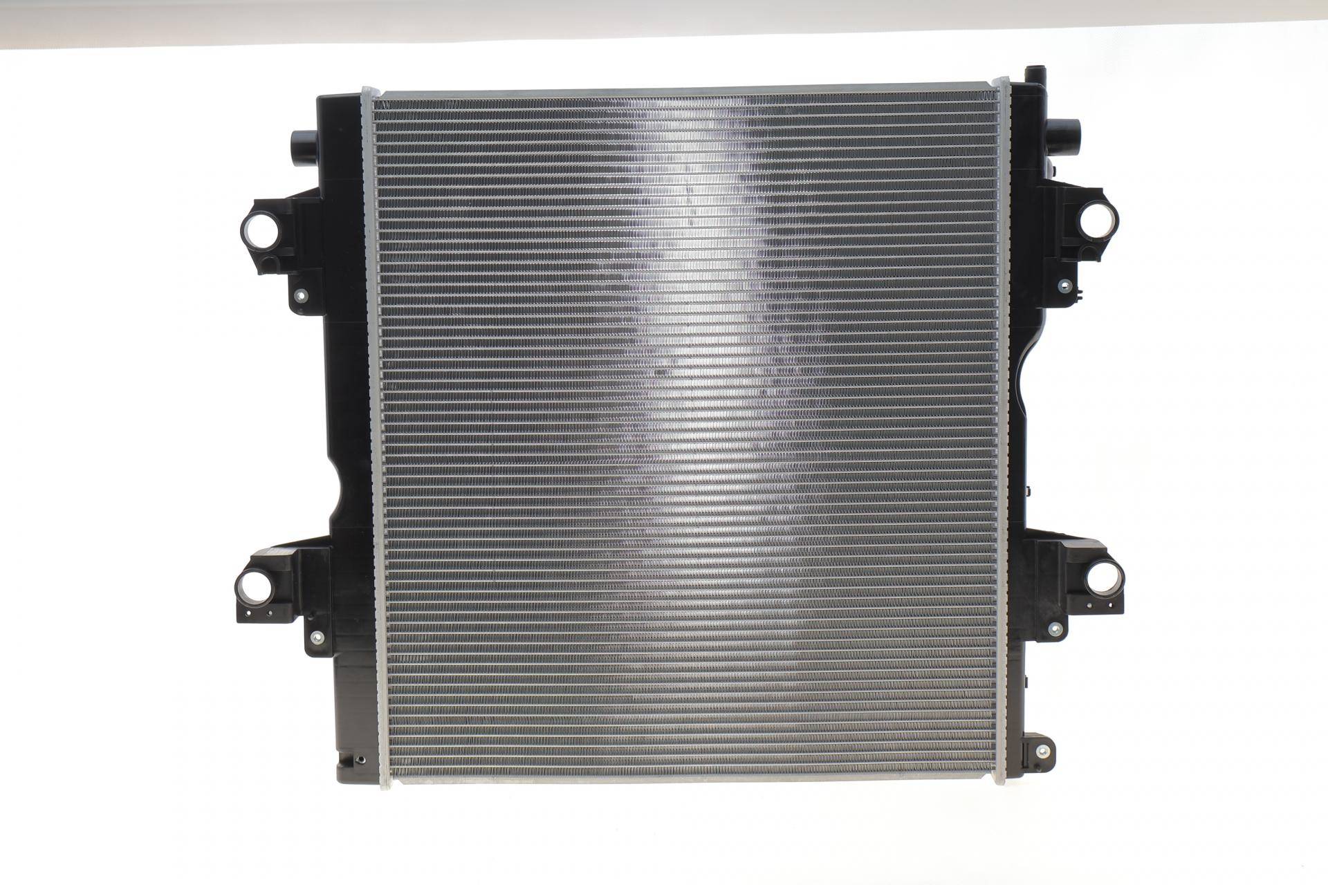 Радіатор охолодження Toyota Land Cruiser Prado 3.0 D-4D 09-