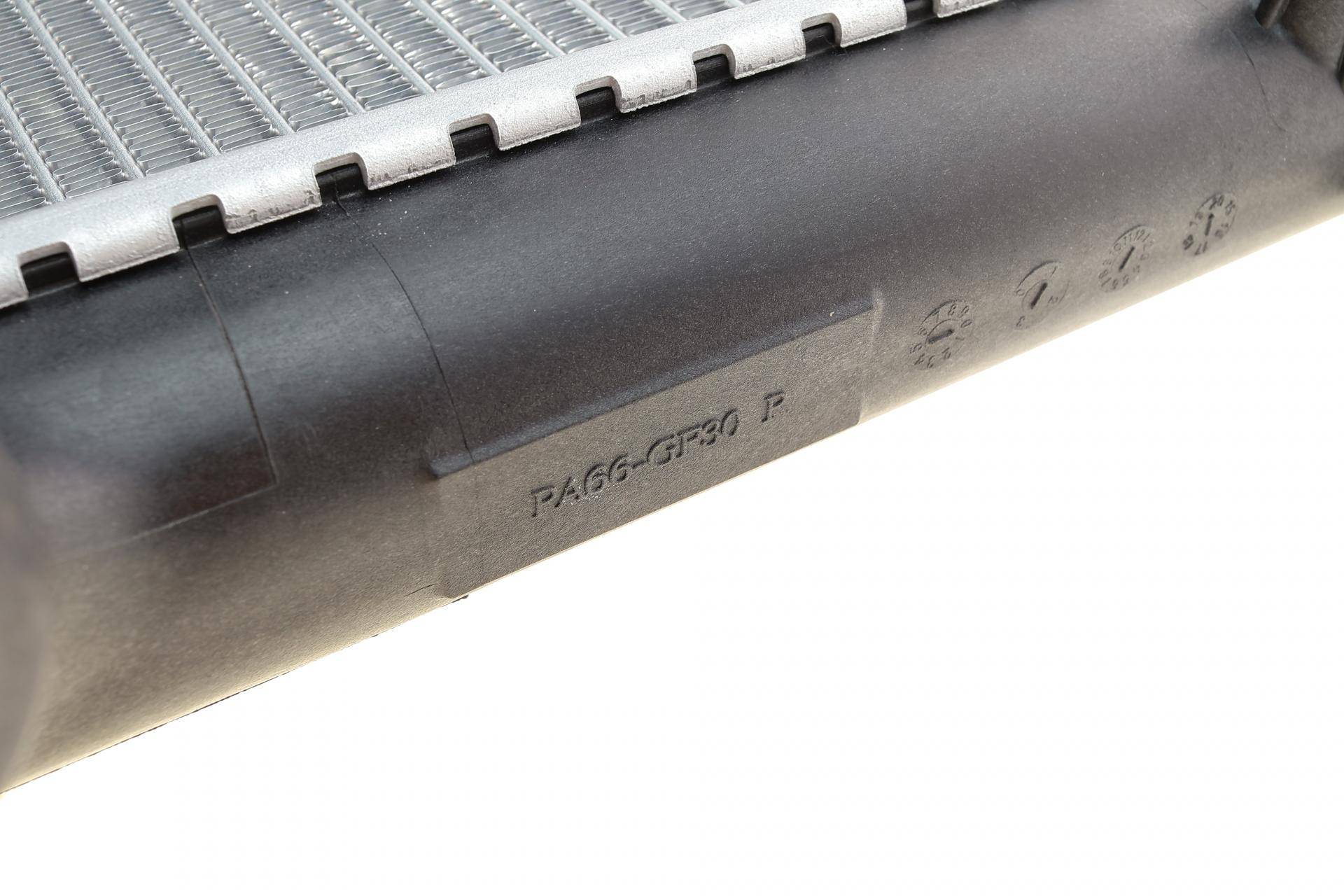 Радіатор охолодження VW Caddy III/IV 1.6/2.0TDI 10-20