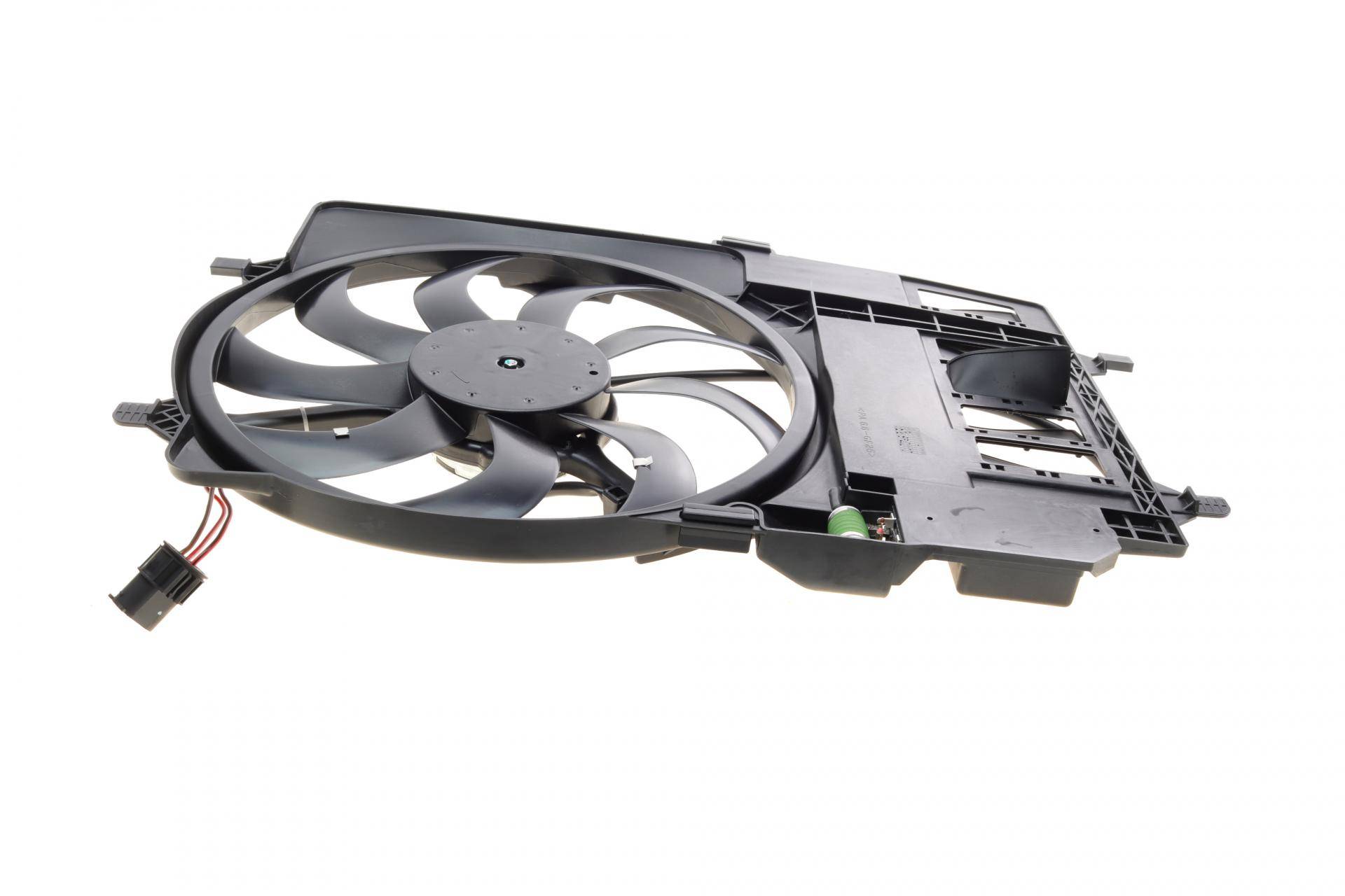 Вентилятор радіатора Mini Cooper/One 1.6 01-06 (з дифузором)