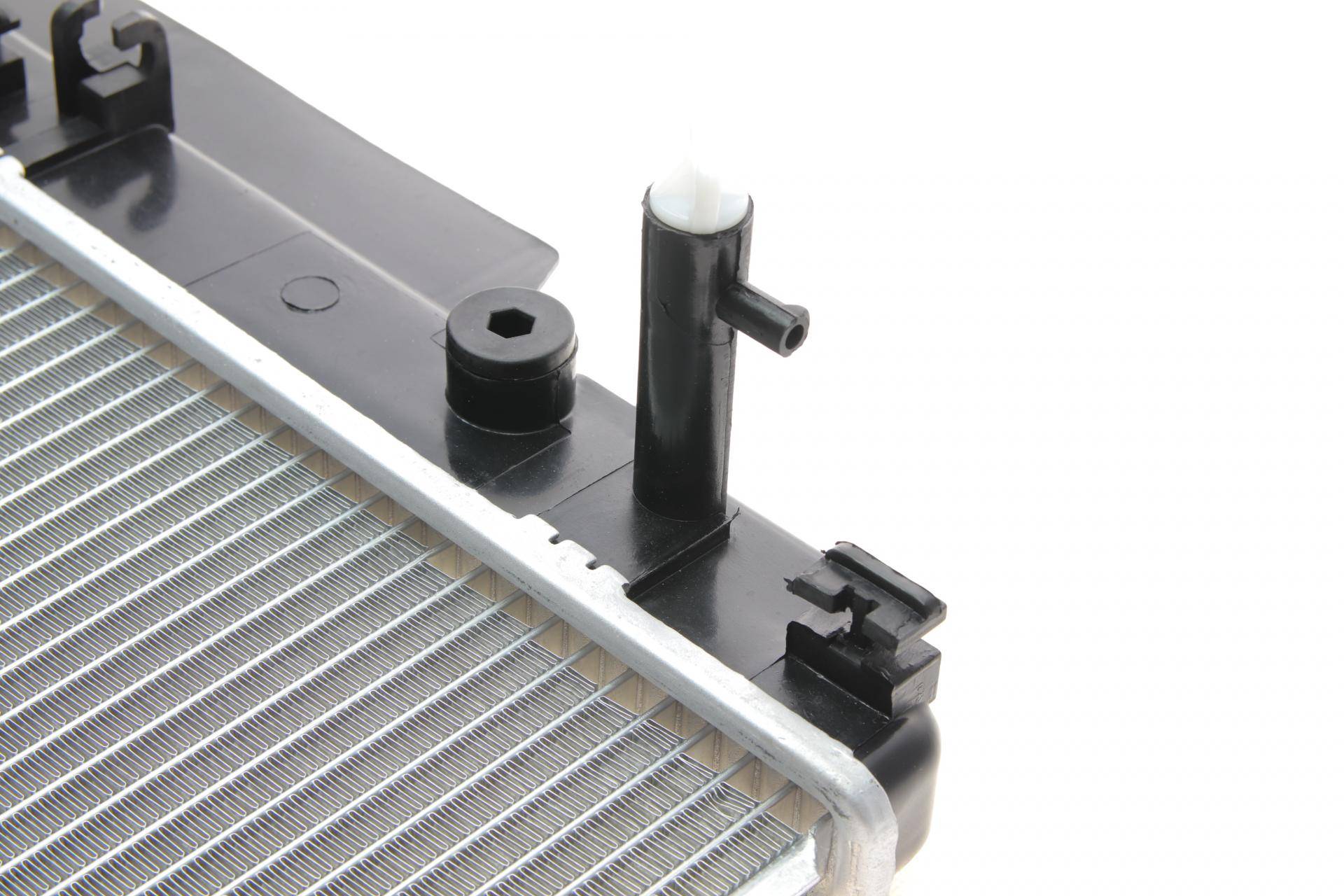 Радіатор охолодження Toyota RAV 4 1.8/2.0 00-05