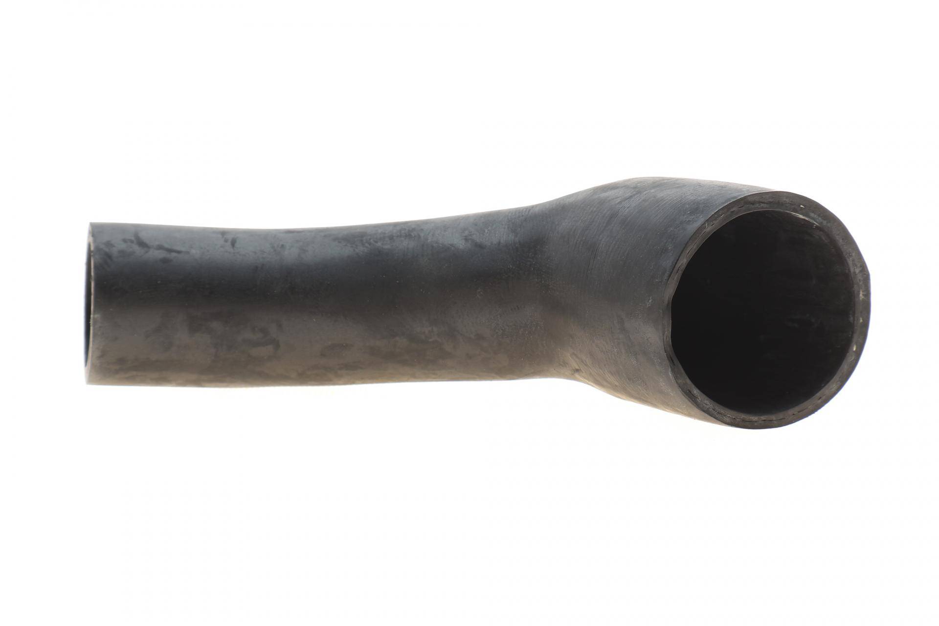 Патрубок системи охолодження Opel Ascona C/B/Record D 1.2/2.0D-2.3D -86