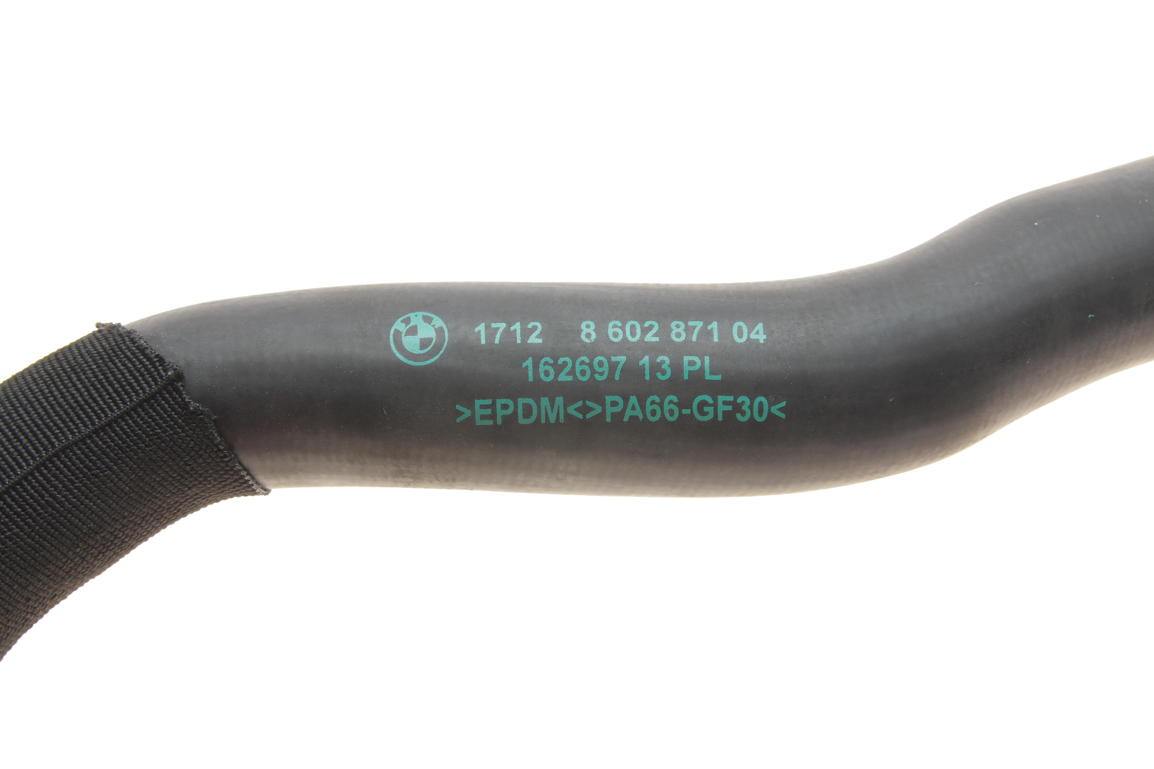 Патрубок системи охолодження (верхній) BMW 5 (G30/F90)/7 (G11/G12) 3.0i (B58) 15-22