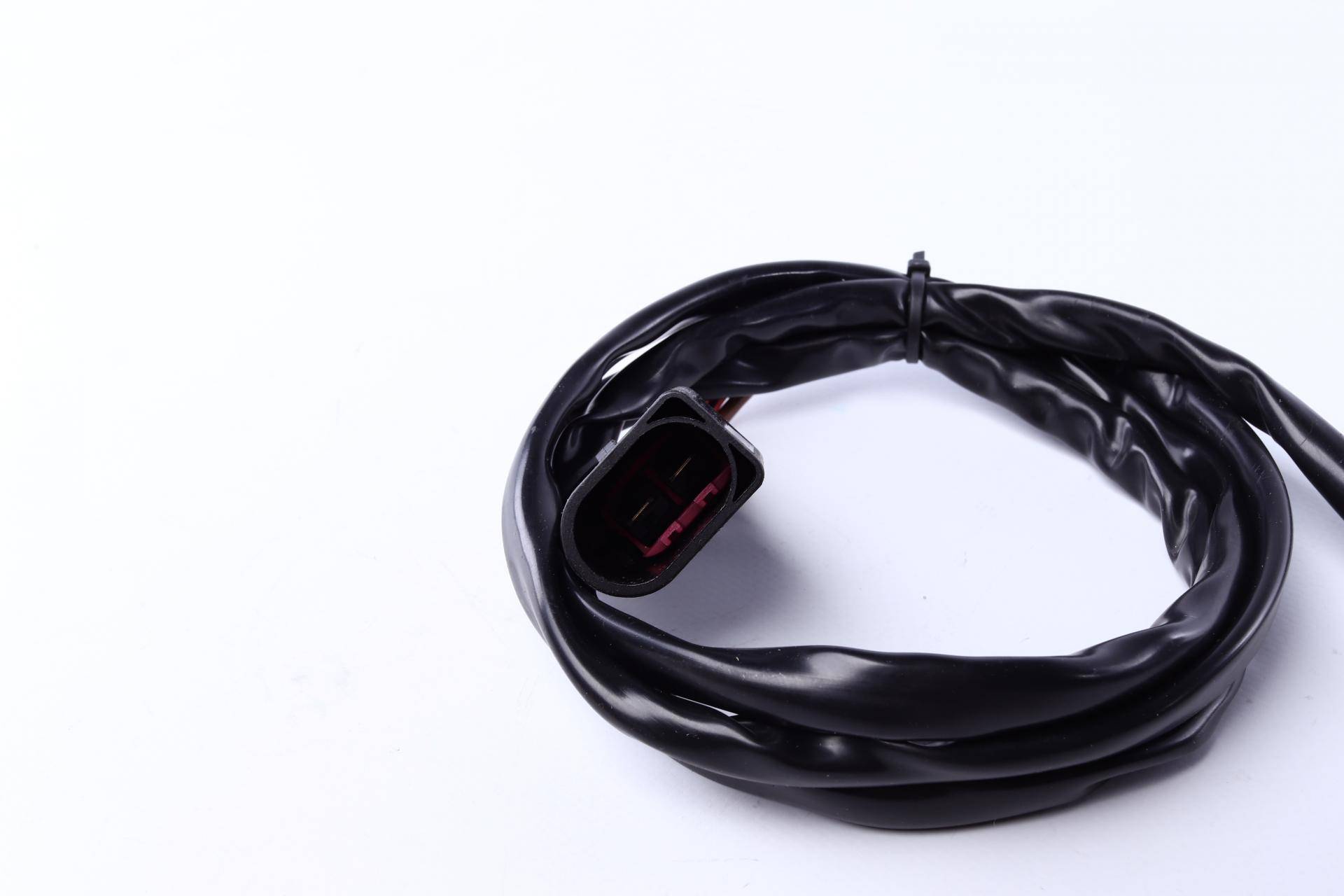 Вентилятор радіатора (електричний) Audi A4/A6 2.5/2.7D 97-05