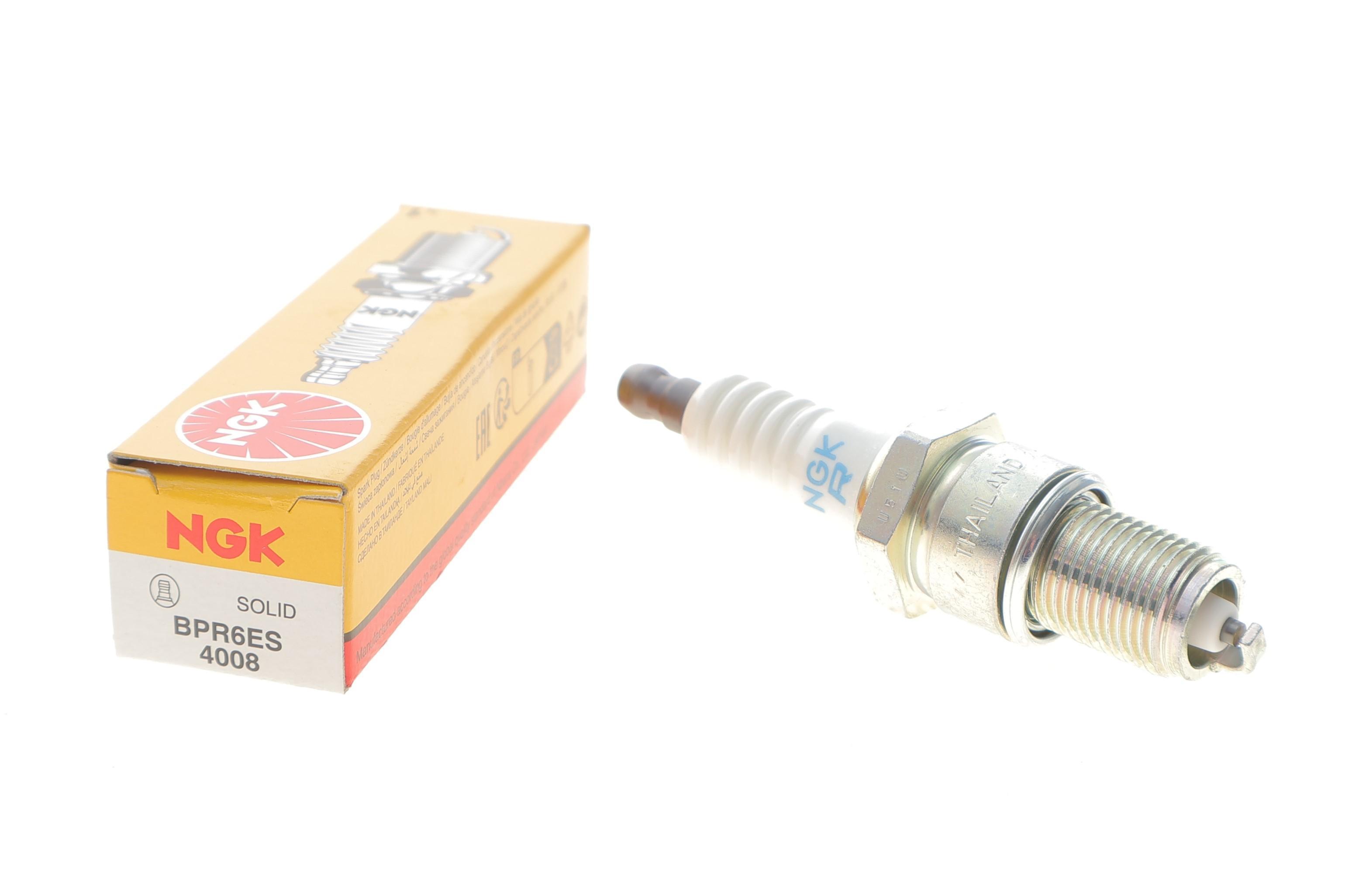 Свічка запалювання VW T4/T3/Passat/LT (28-35)/Golf II/III/Caddy 0.9-2.5 65- (BPR6ES)