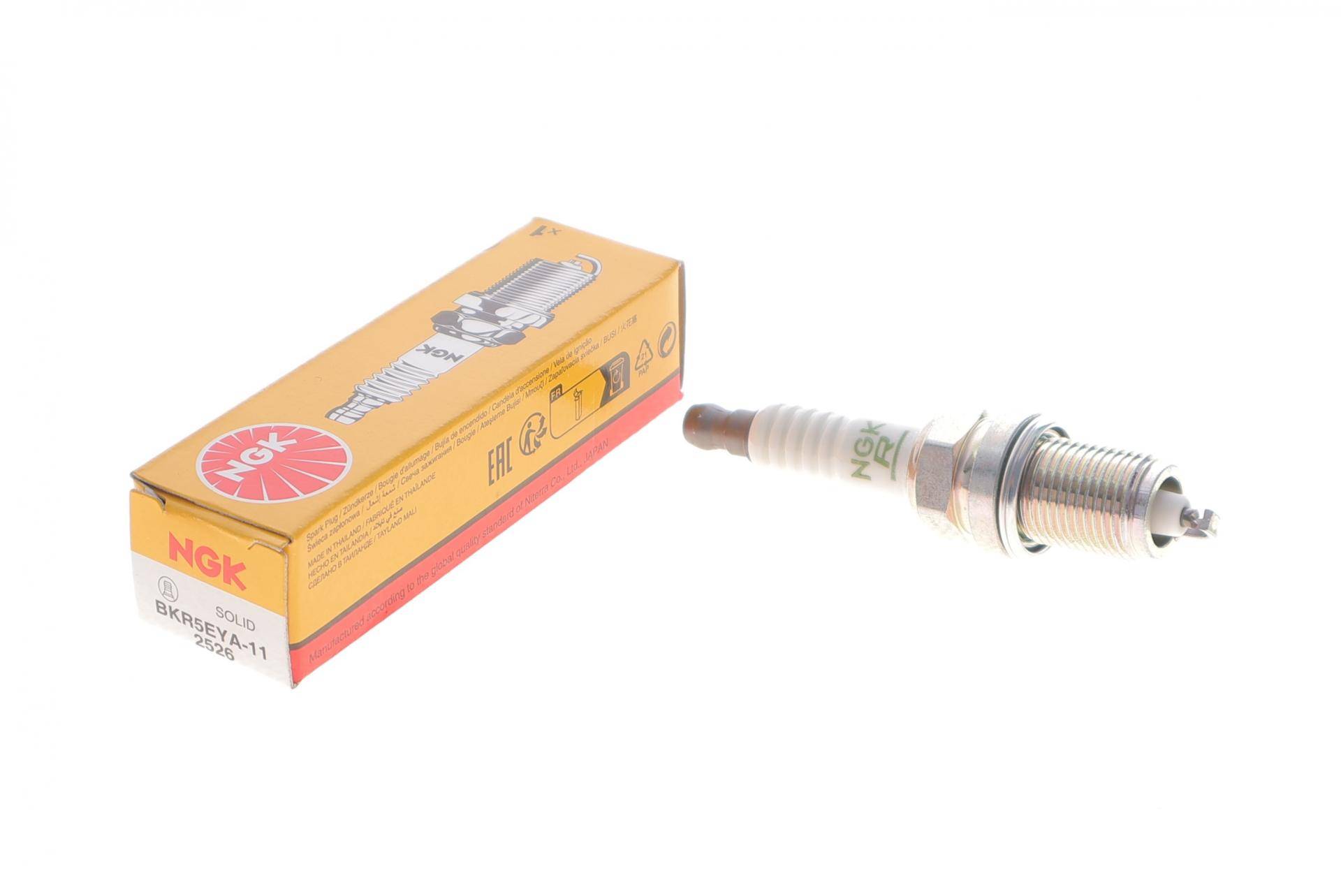 Свічка запалювання Toyoyta Avensis/Corolla 1.4/1.6/1.8 VVTi 94-07 (BKR5EYA-11)