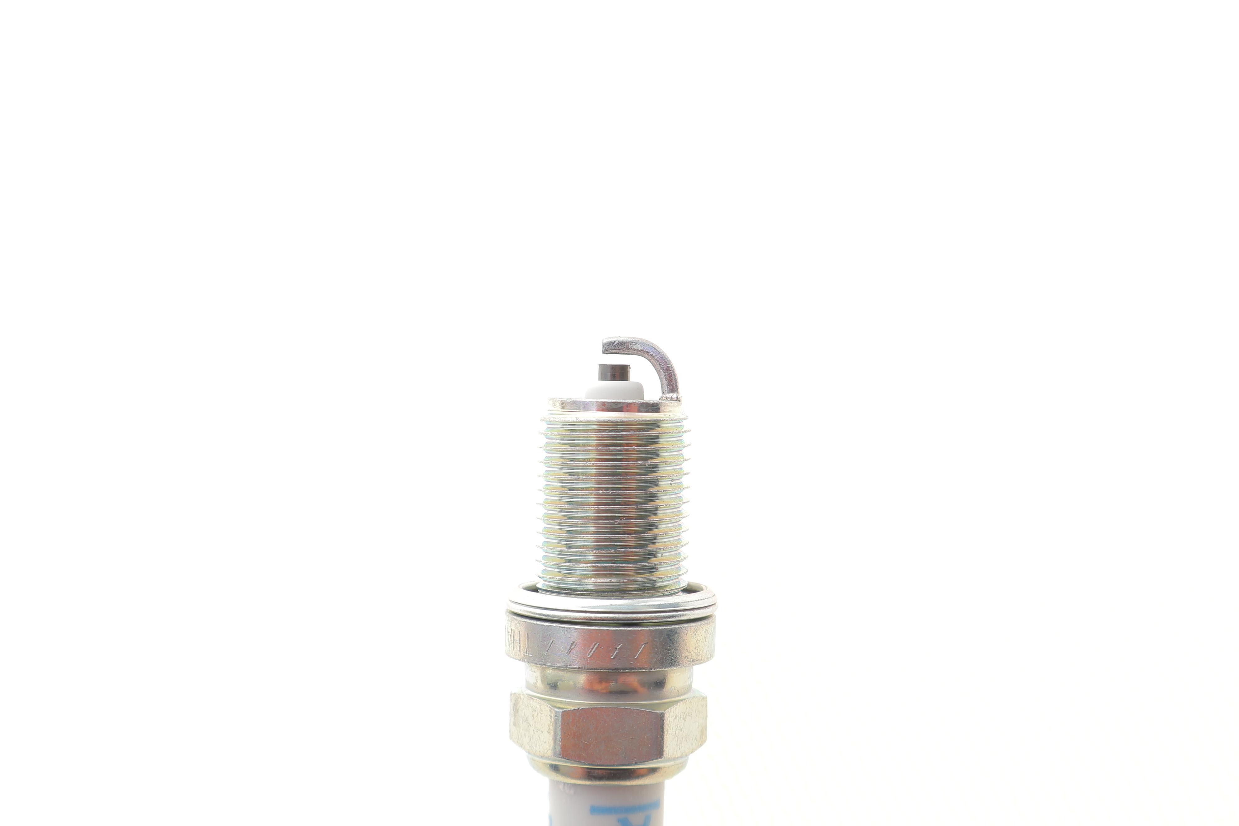 Свічка запалювання MB (W123/124/201) M102/103 (BKR6EZ)