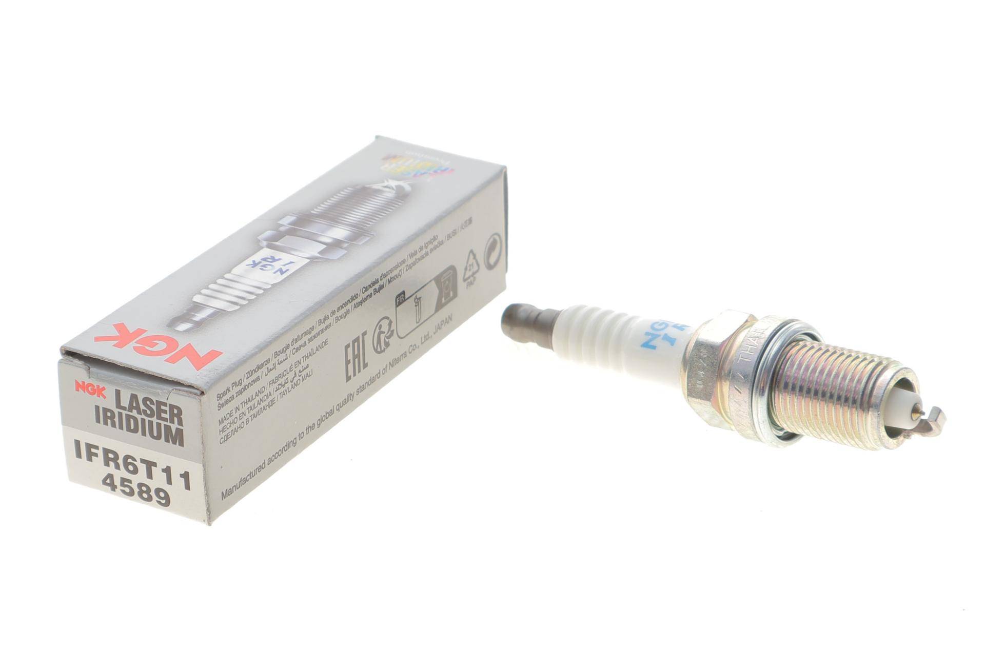 Свічка запалювання Toyota Land Cruiser 4.7/Rav4 2.0/2.4 98- (IFR6T11)