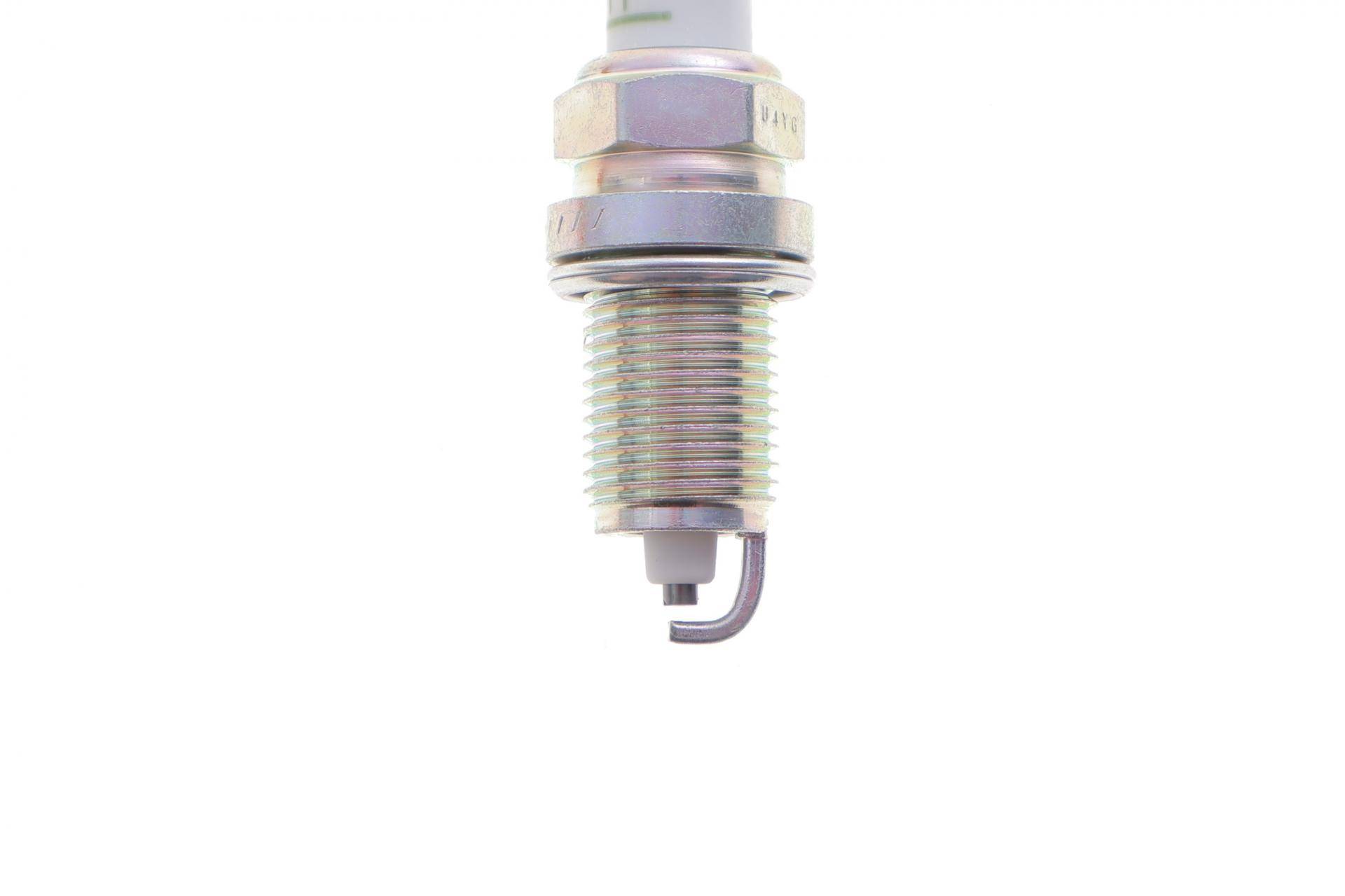 Свічка запалювання Skoda Roomster/VW Polo 1.2/1.4 02-09 (ZFR6F-11)