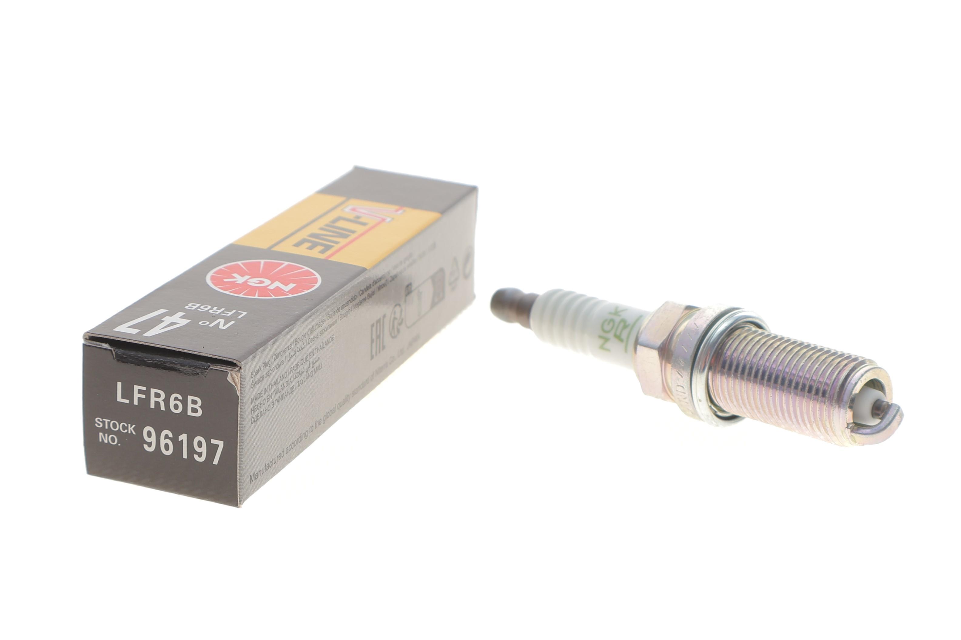 Свічка запалювання Citroen Berlingo/Peugeot Partner 1.6i 00- (LFR6B)