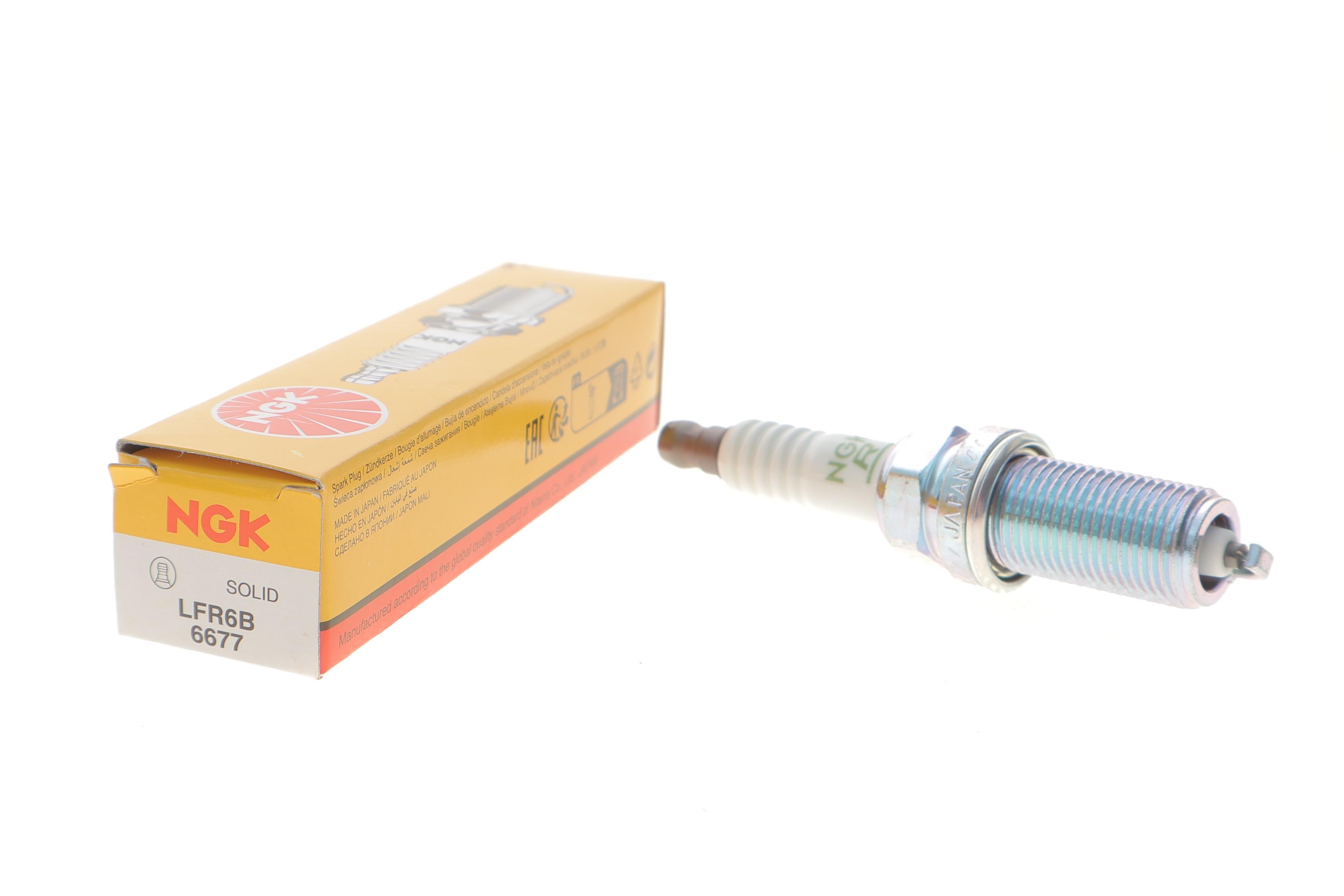 Свічка запалювання Citroen Berlingo/Peugeot Partner 1.6i 00- (LFR6B)