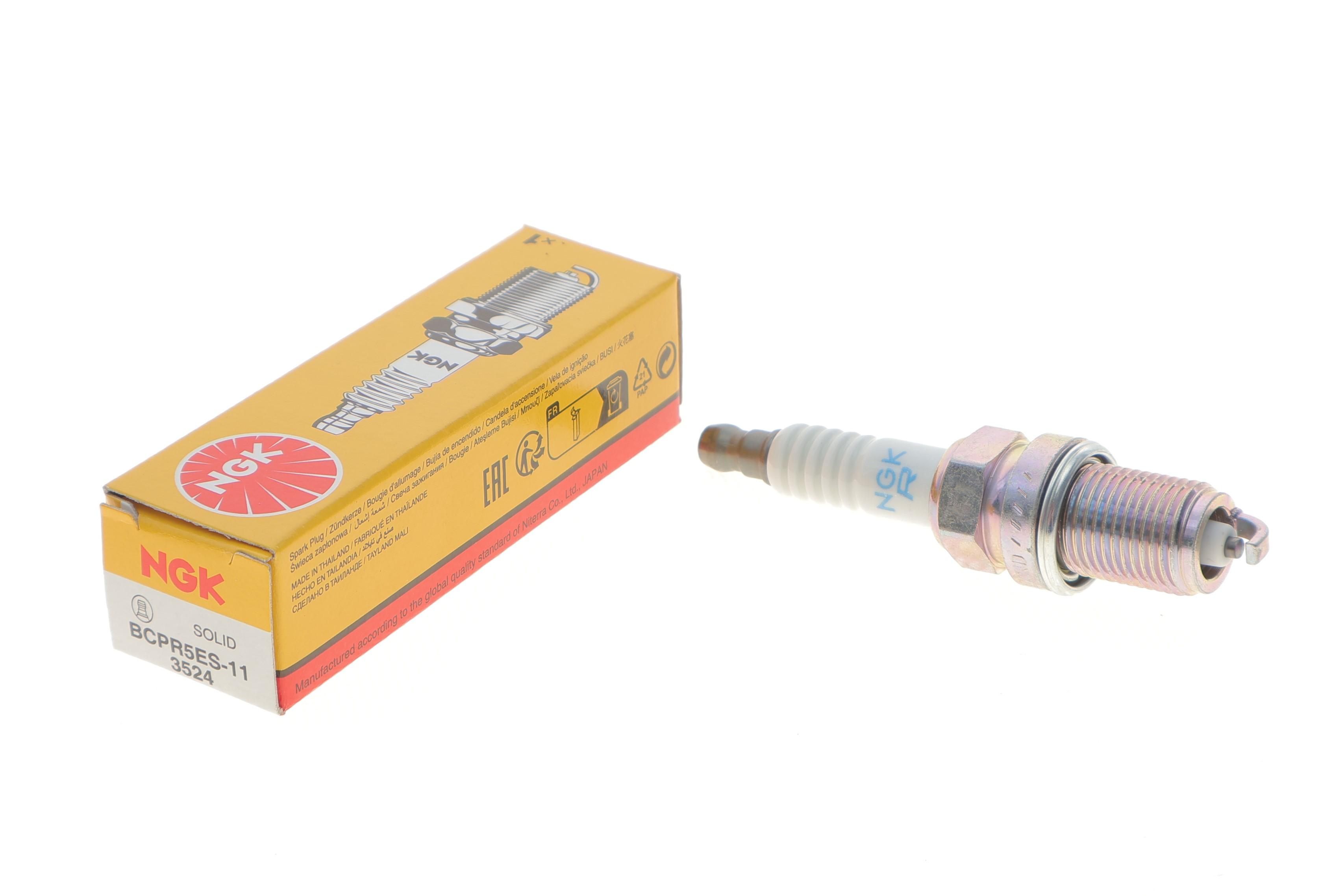 Свічка запалювання Nissan Bluebird 2.0i 85-92 (BCPR5ES-11)