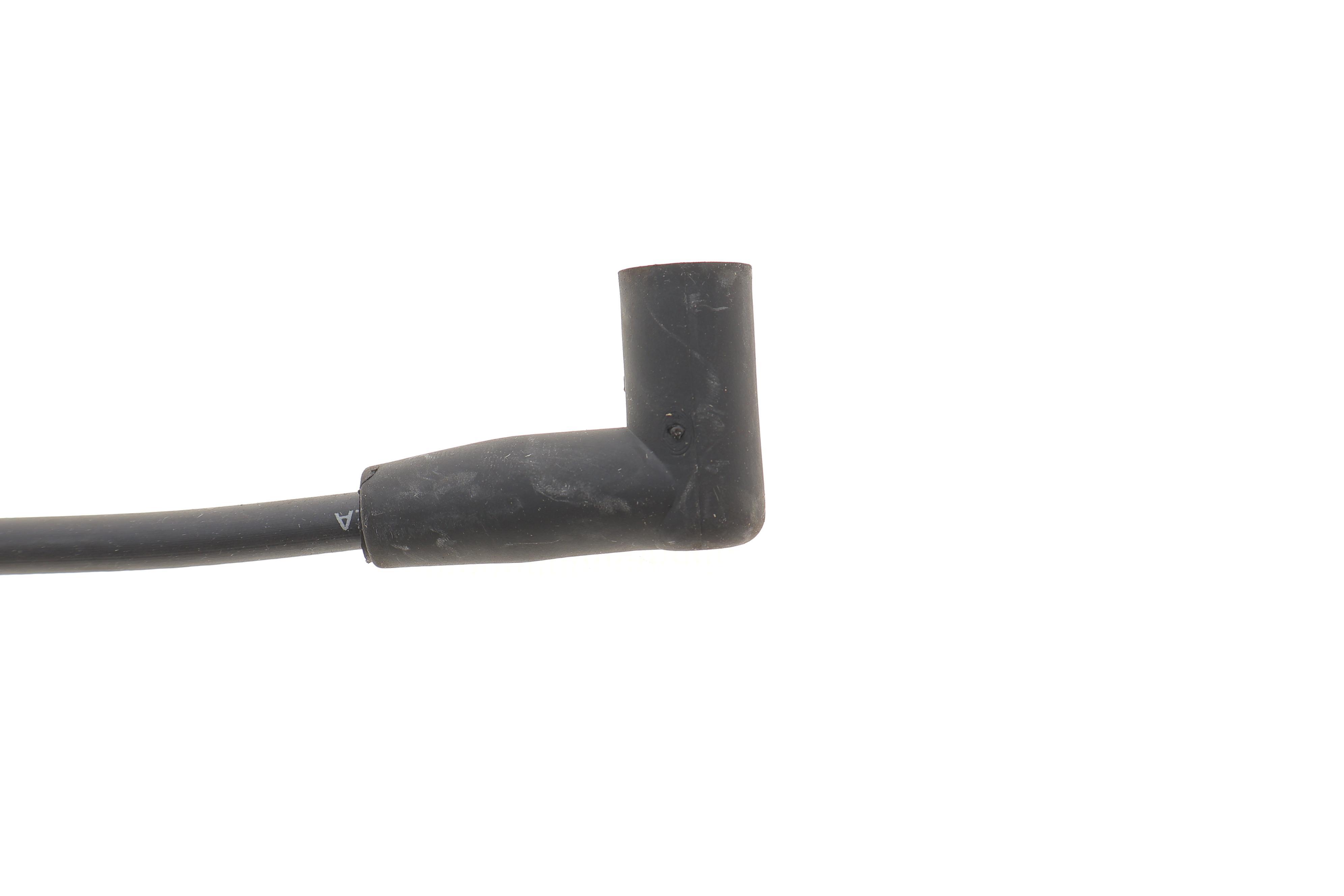 Проводи запалювання (к-кт) Dodge Caravan 2.4 i 95-01 (RC-CR1301)