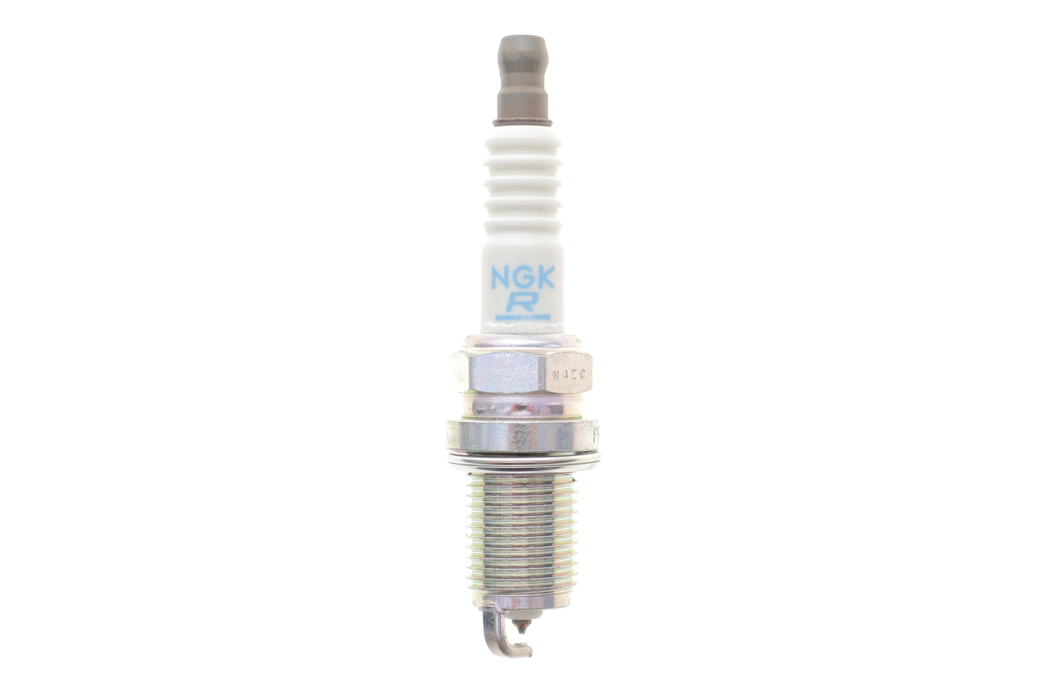 Свічка запалювання Hyundai Sonata 98-01/Mitsubishi Pajero 94-99 (PFR5J-11)