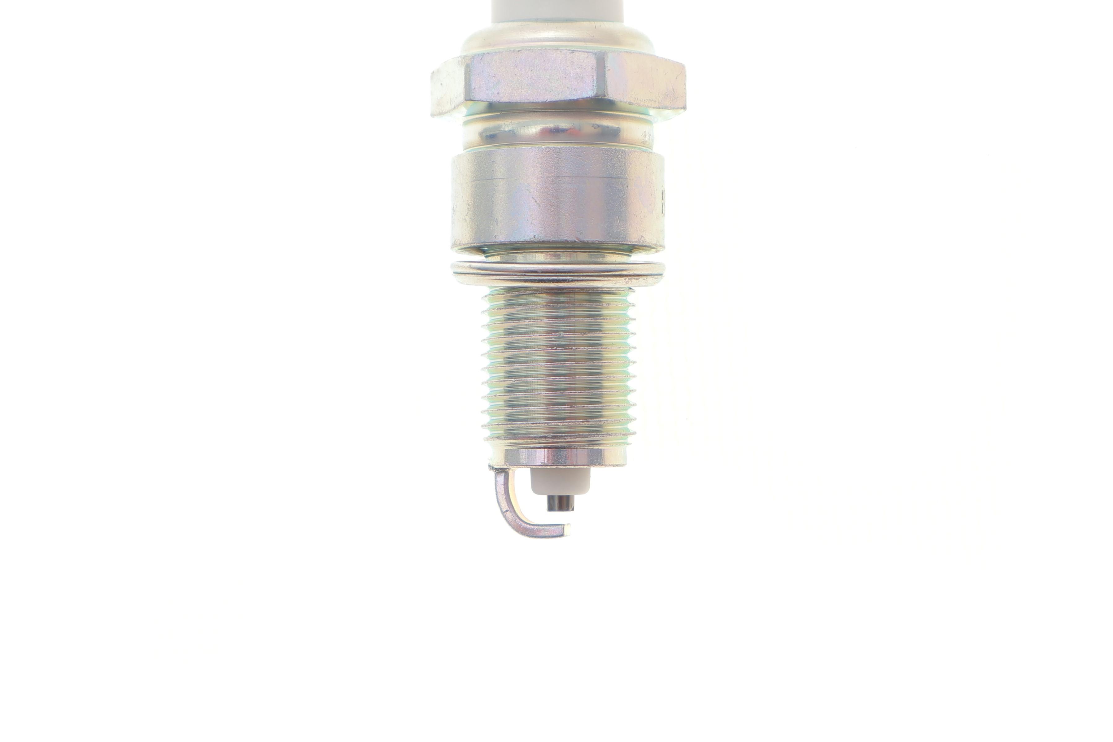 Свічка запалювання Toyota Corolla 1.3 84-87 (BPR6EY-11)