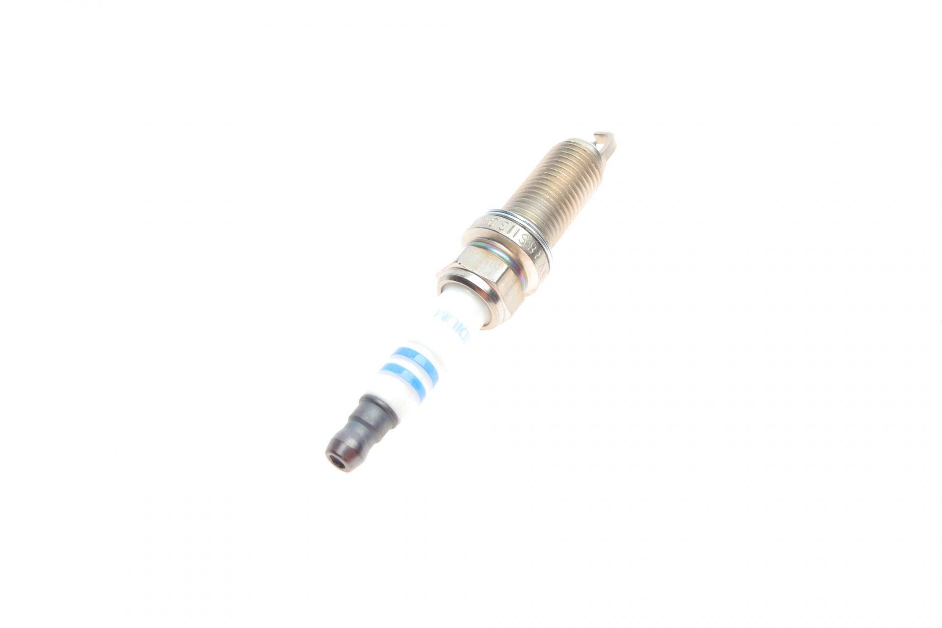 Свічка запалювання Nissan Qashqai 2.0 07-14