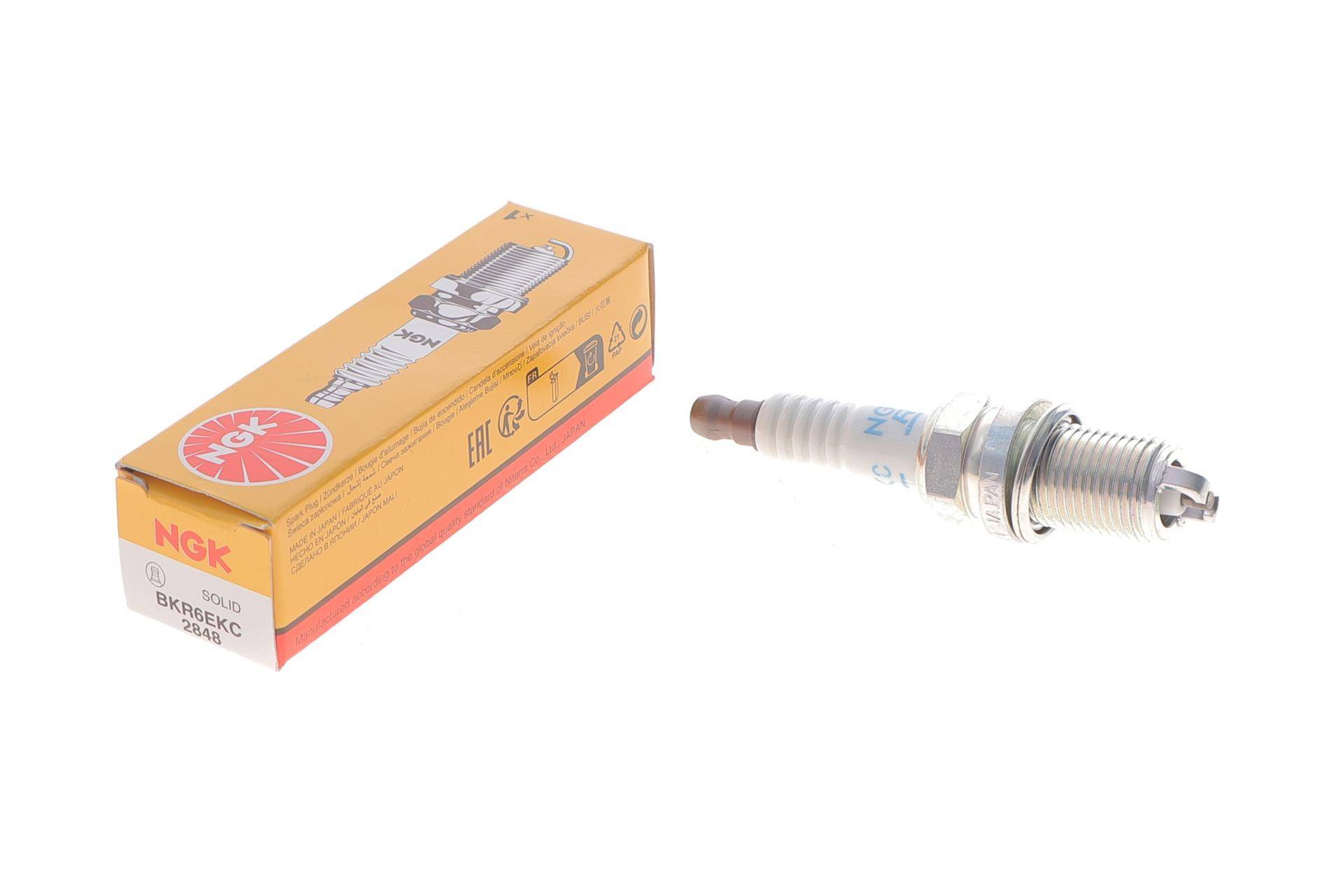 Свічка запалювання Fiat Doblo 1.6 02-/Ducato 2.0 94-02 (BKR6EKC)