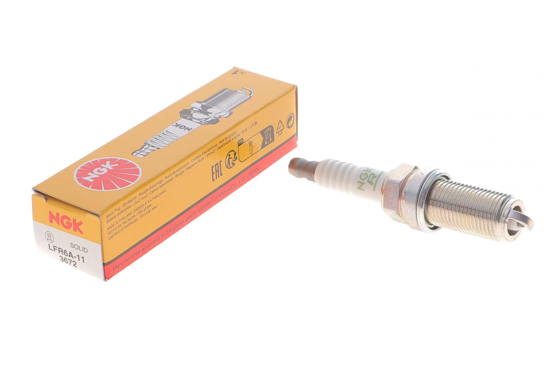 Свічка запалювання MB C-class (W203)/E-class (W211) 02-08 M271 (LFR6A-11)