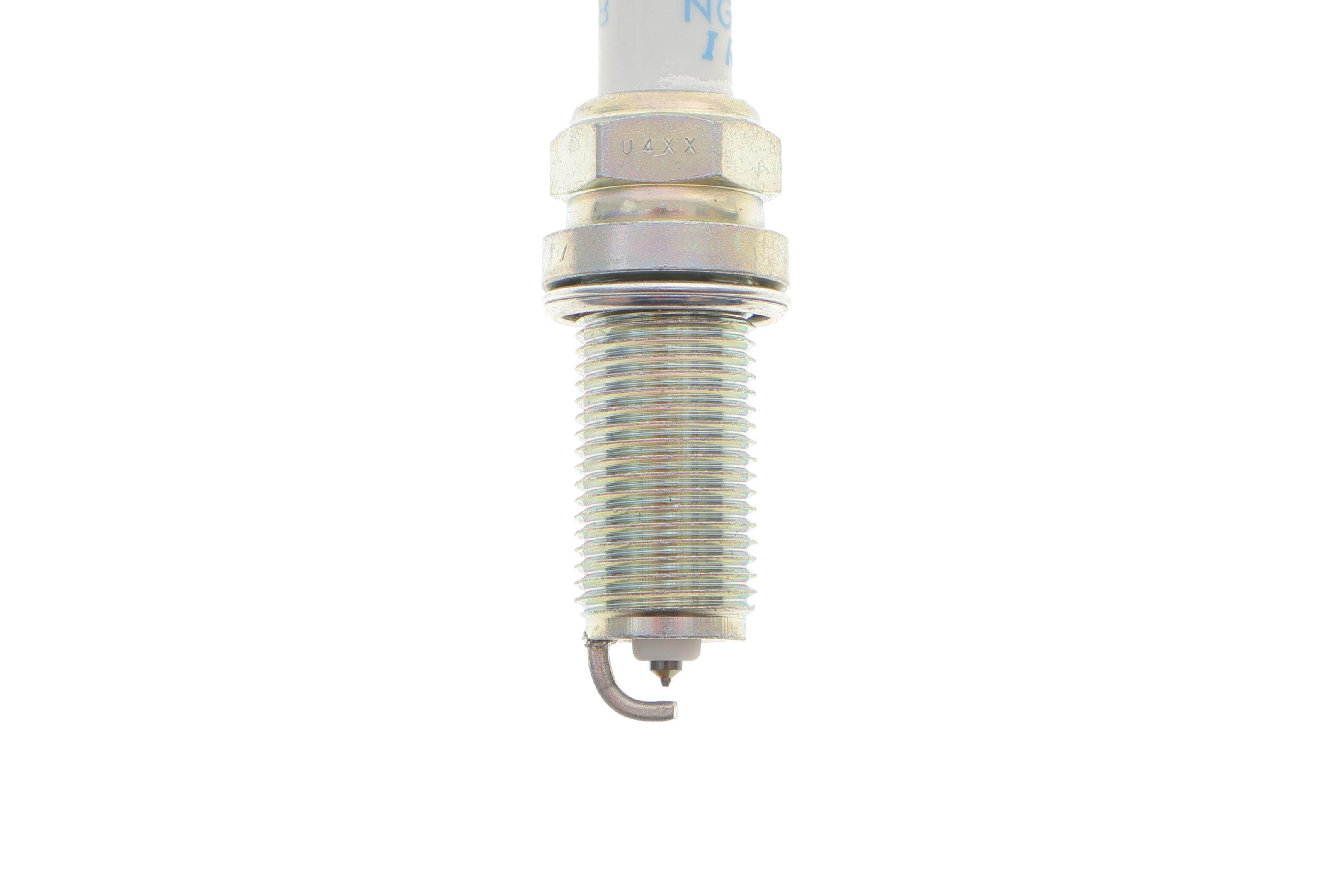 Свічка запалювання Hyundai Santa Fe 2.7 06-12 (ILFR5B11)