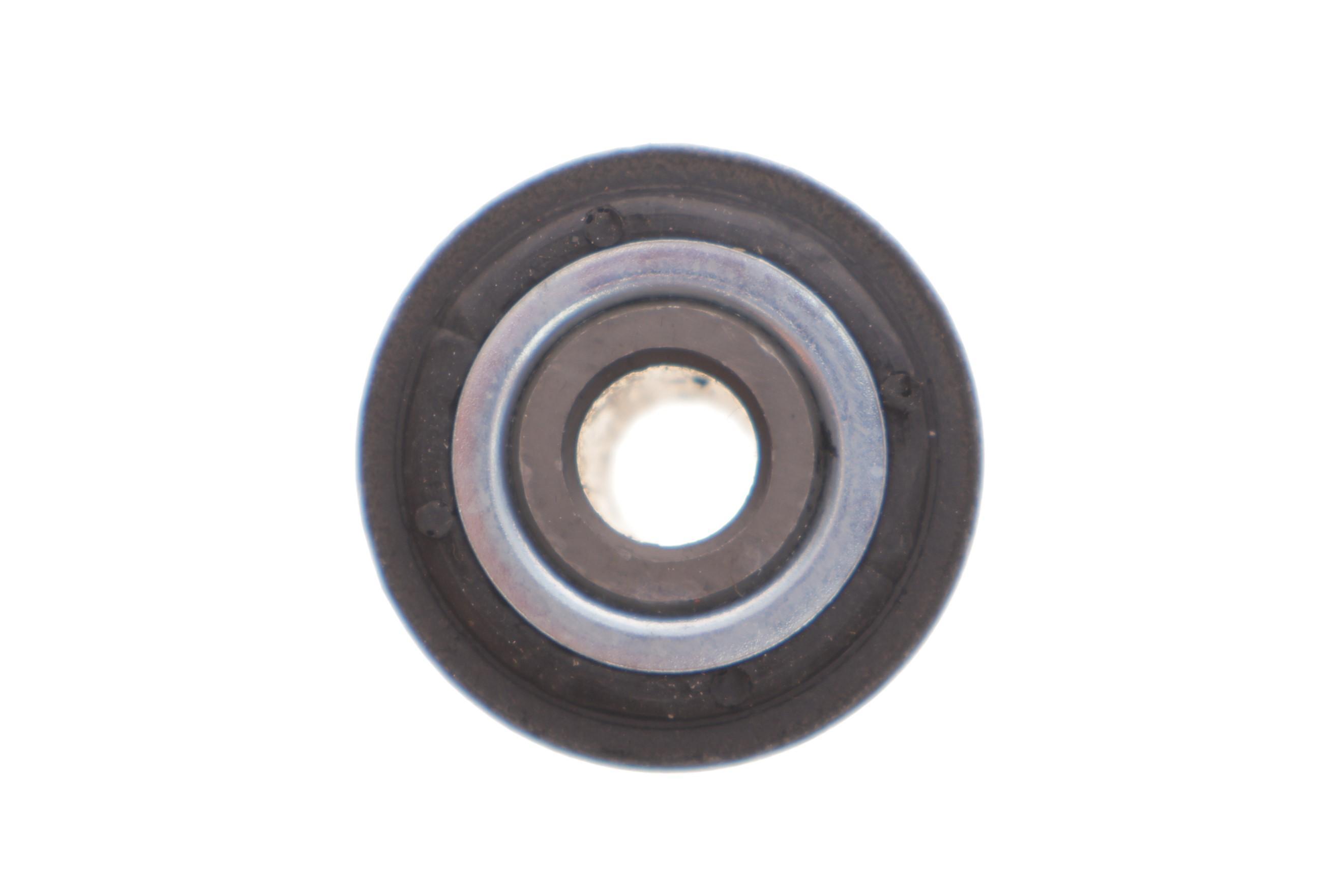 Втулка маятника BMW 5 (E28/E34/E39)/7 (E32/E38) -03