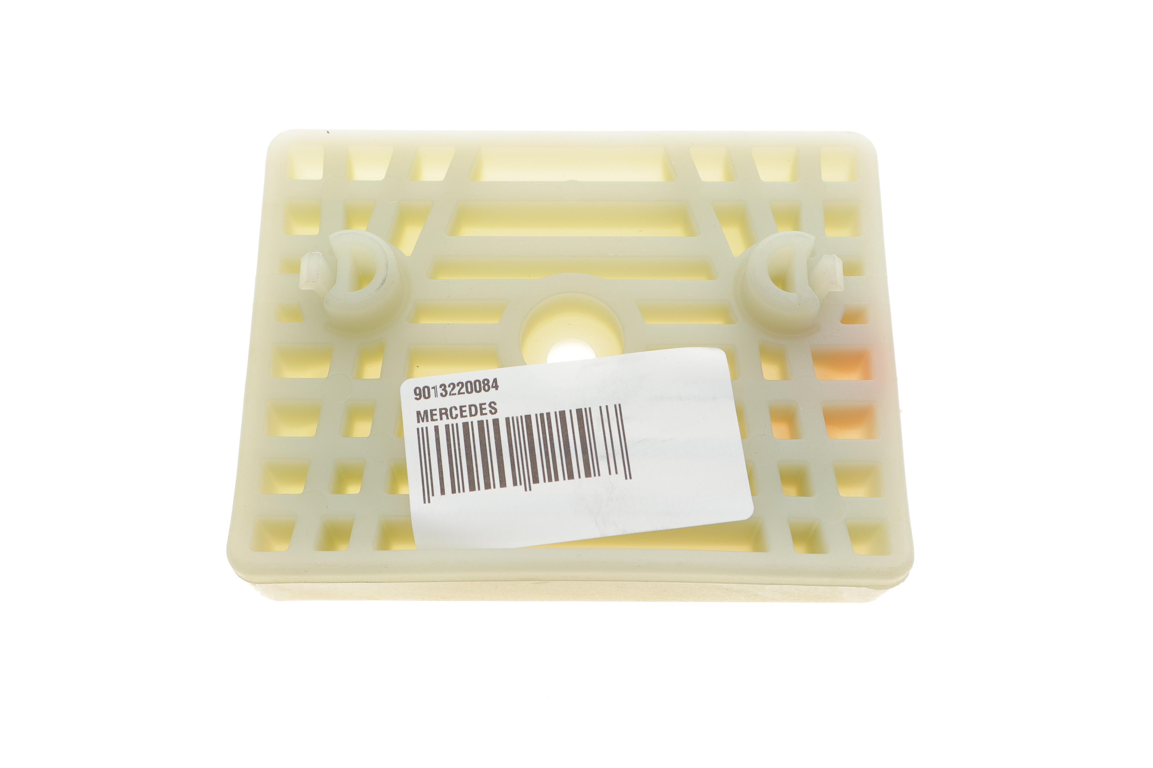 Кронштейн подушки ресори передній (білий) MB Sprinter 96-06 (L)