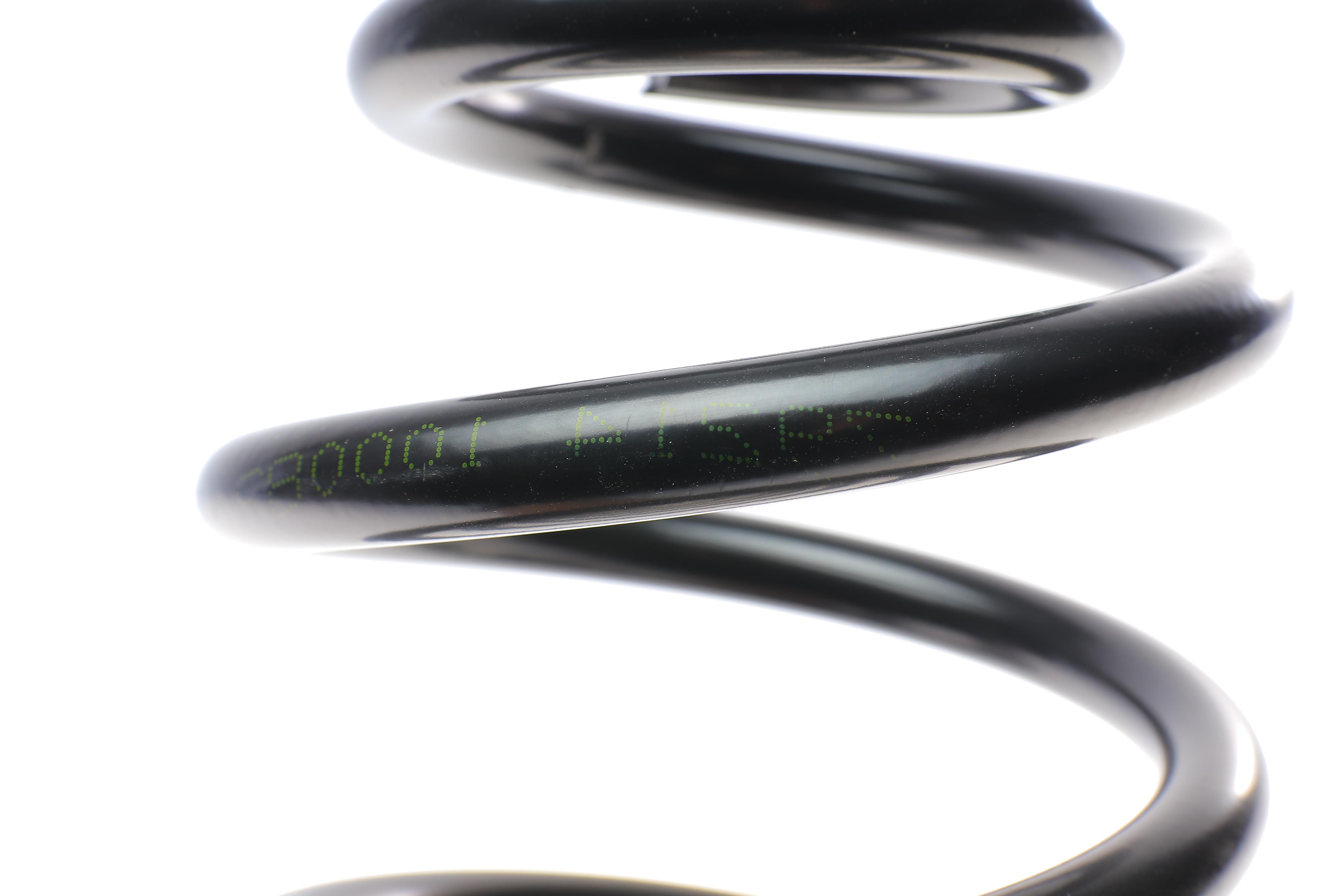 Пружина (задня) Skoda Superb II 1.4-2.0TSI/1.6-2.0TDI 09-15/VW Golf VI 1.6TDI 4motion 09-13 (унів)