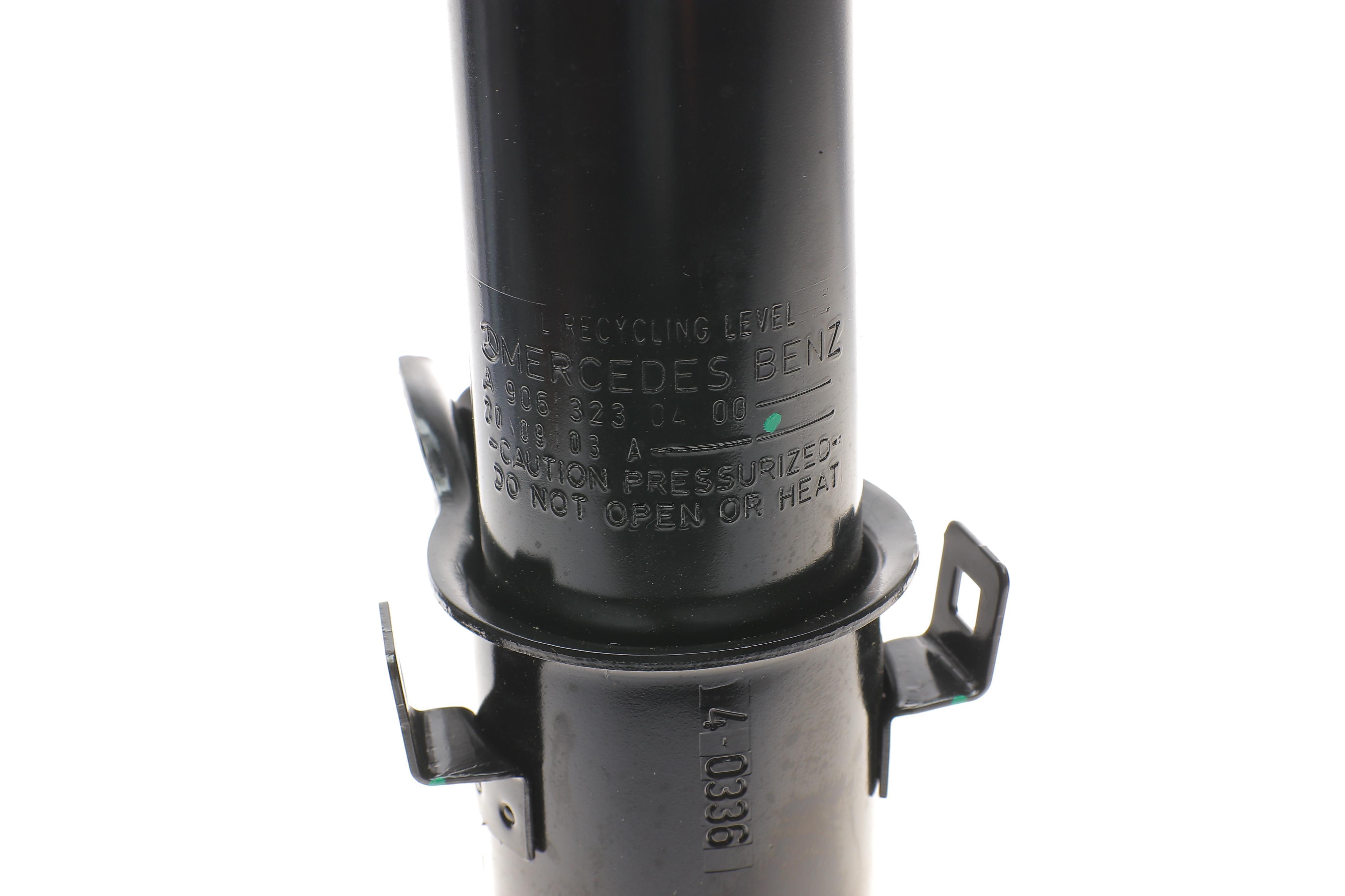 Амортизатор (передній) MB Sprinter 209-319CDI/VW Crafter 30-35 06- (стійка в зборі)