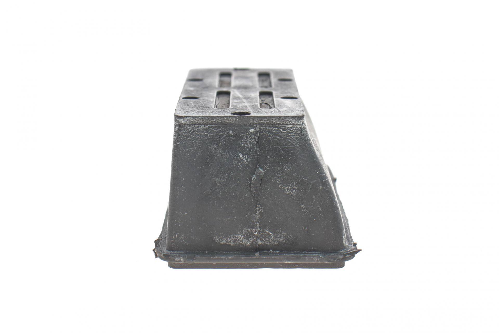 Подушка ресори (передня/нижня) MB Sprinter 96- (2-ох лист.) (R)